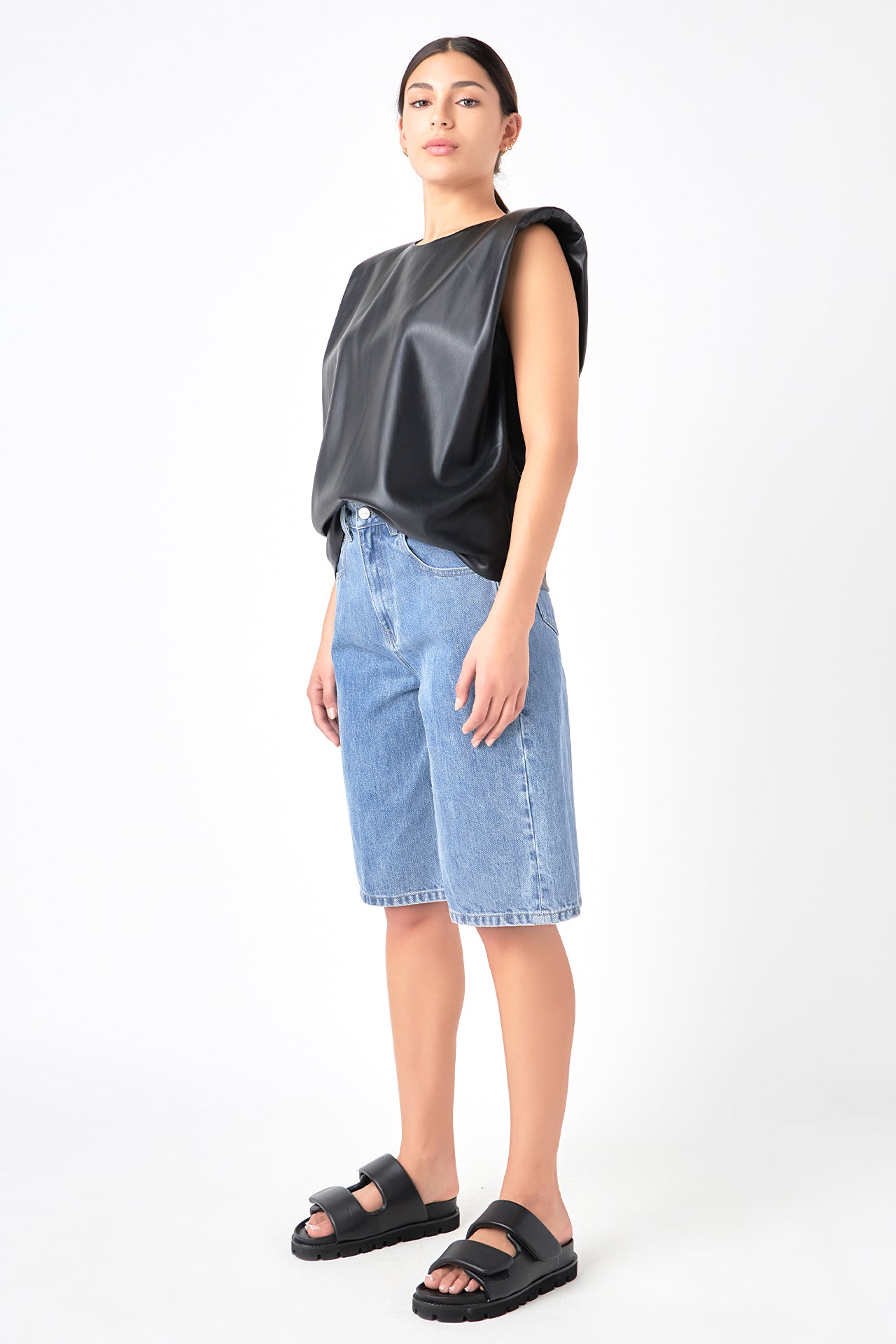 GREY LAB - Low Waisted Denim Shorts - SHORTS available at Objectrare