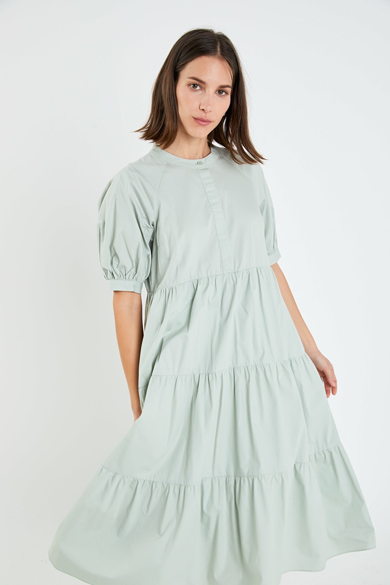 Short Puff Sleeve Midi Dress With Pockets