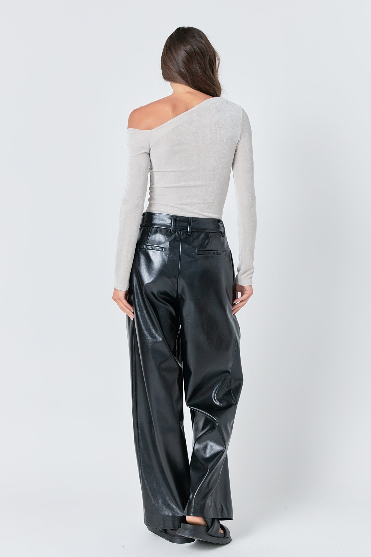 GREY LAB - Asymmetric Shoulder Top - TOPS available at Objectrare
