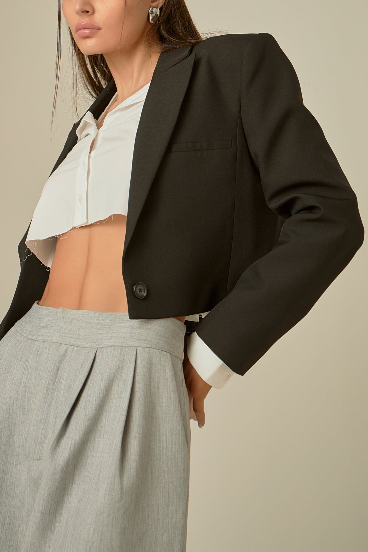 GREY LAB - Single Breasted Cropped Blazer - BLAZERS available at Objectrare