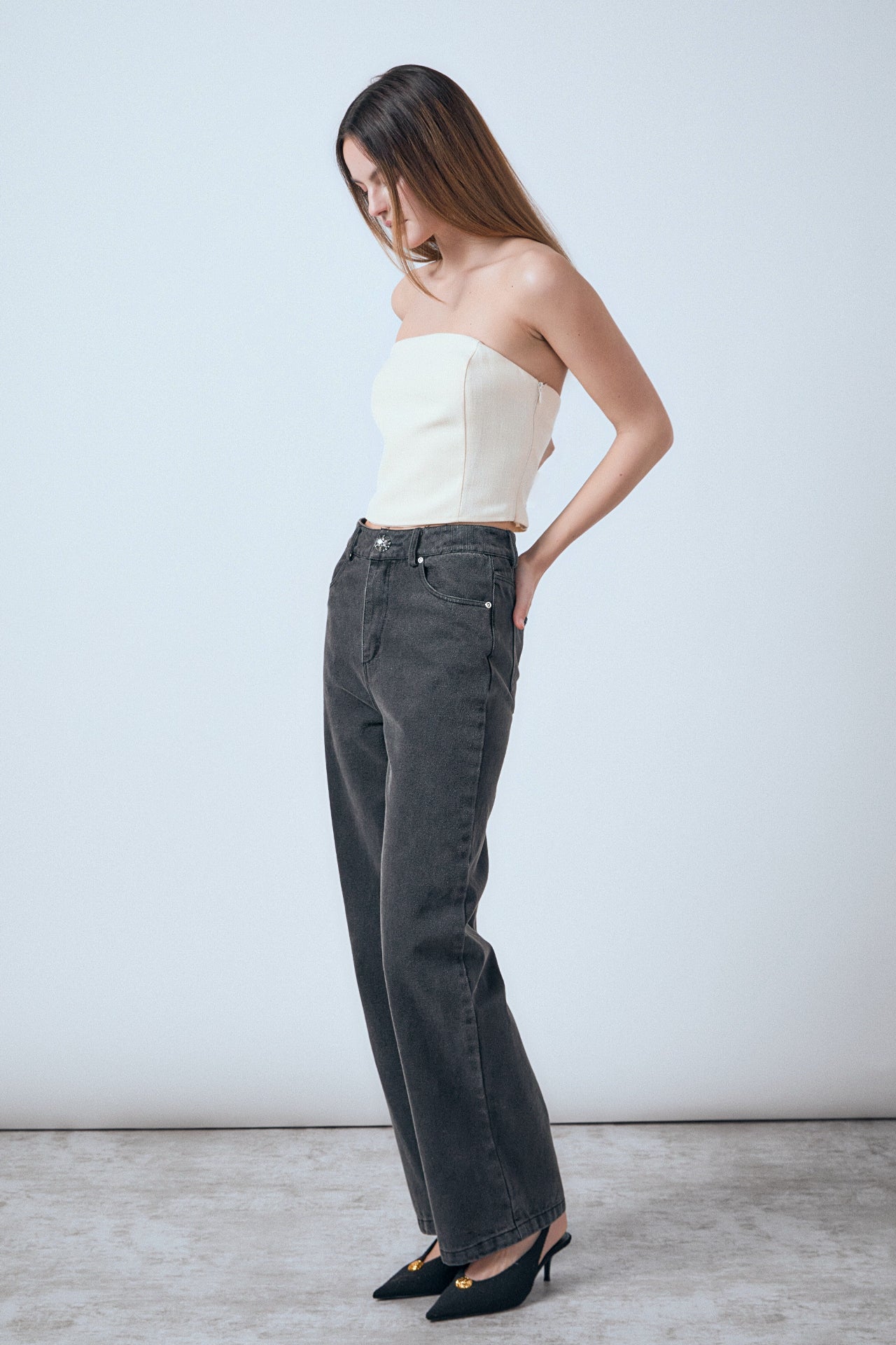 ENDLESS ROSE - Ashton Linen Tube Top - TOPS available at Objectrare