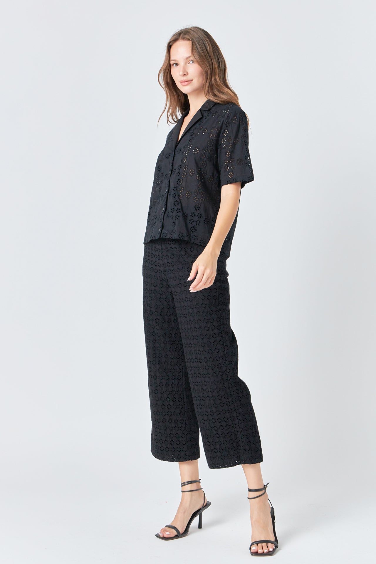 ENGLISH FACTORY - Broderie Lace Cropped Pants - PANTS available at Objectrare