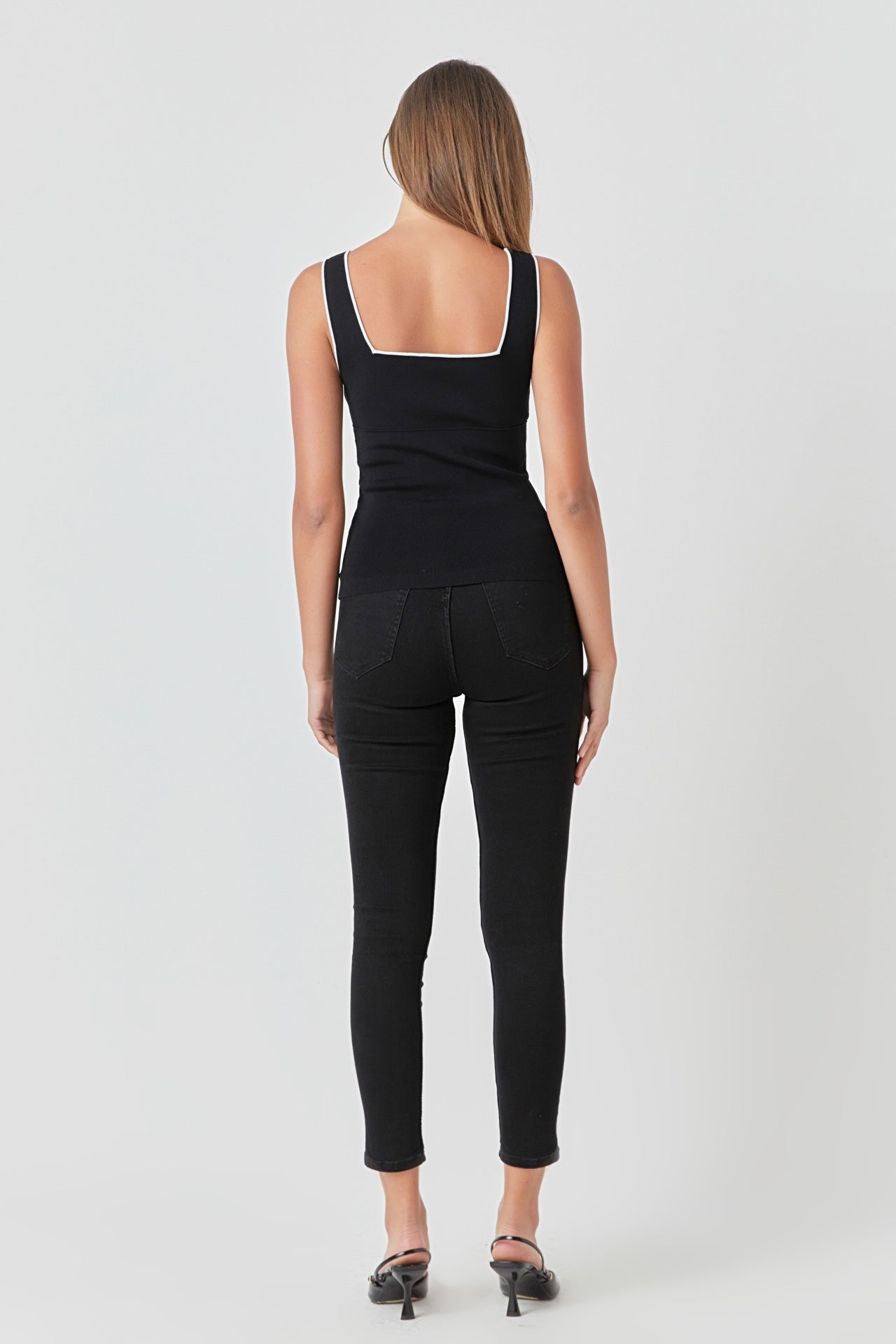 ENDLESS ROSE - Contrast Binding Sweetheart Knit Top - TOPS available at Objectrare