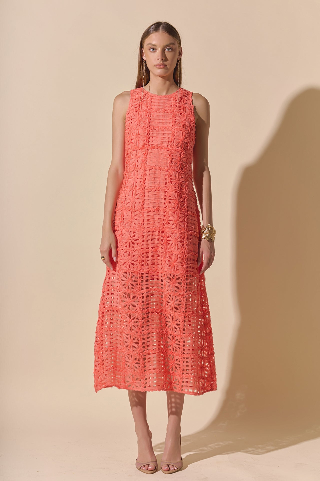 ENDLESS ROSE - Iris Textured Sleeveless Maxi Dress - DRESSES available at Objectrare