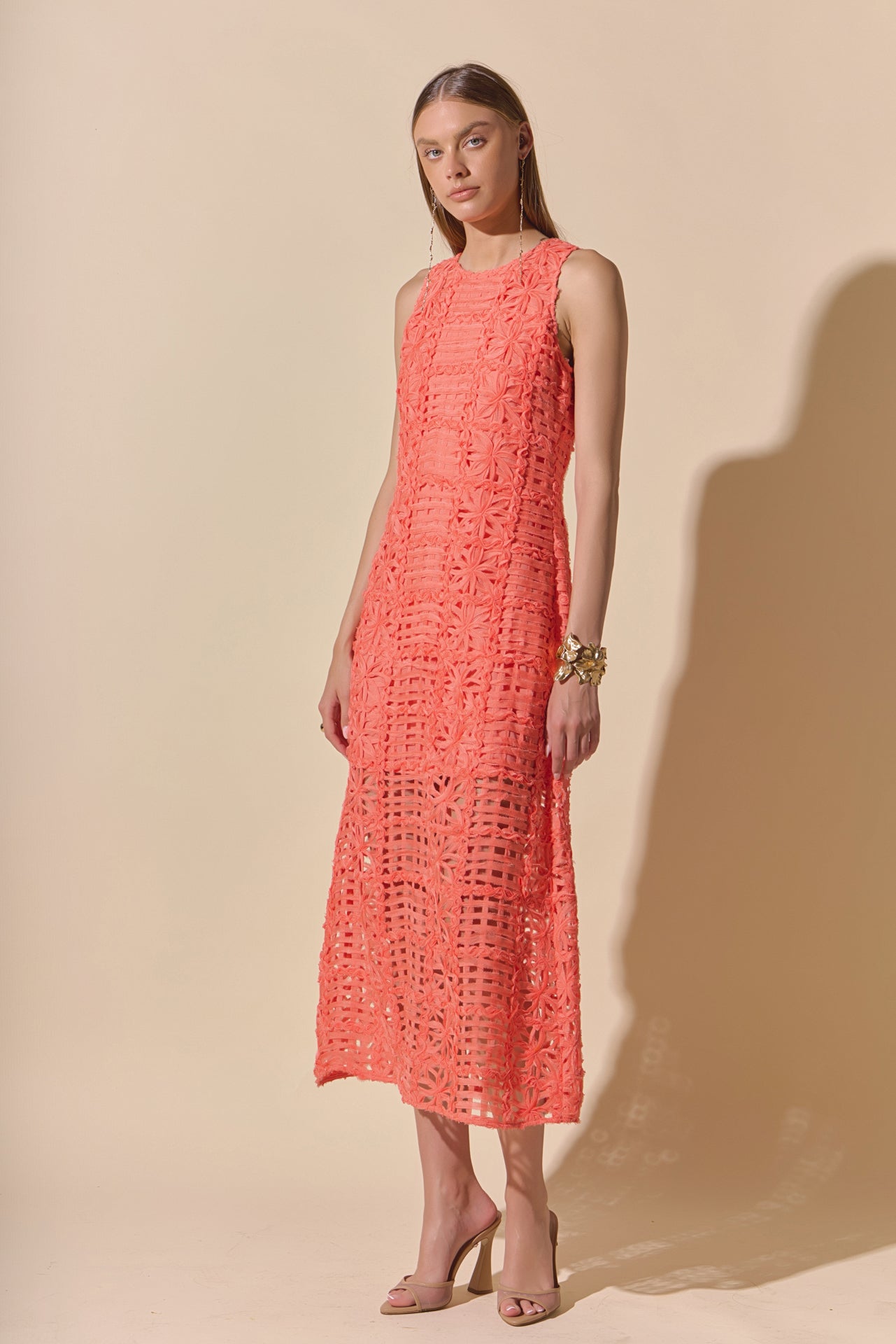 ENDLESS ROSE - Iris Textured Sleeveless Maxi Dress - DRESSES available at Objectrare