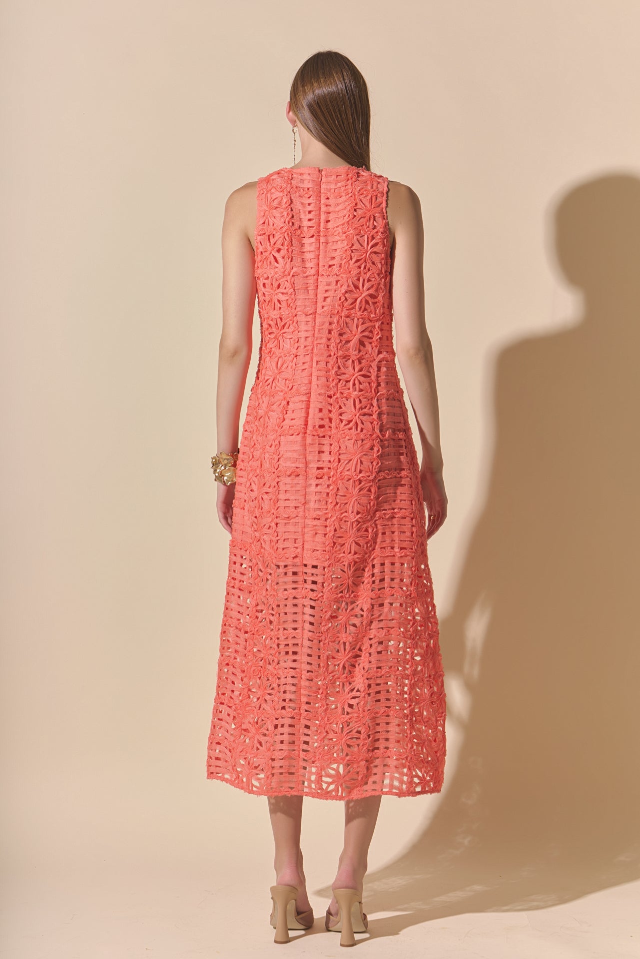 ENDLESS ROSE - Iris Textured Sleeveless Maxi Dress - DRESSES available at Objectrare