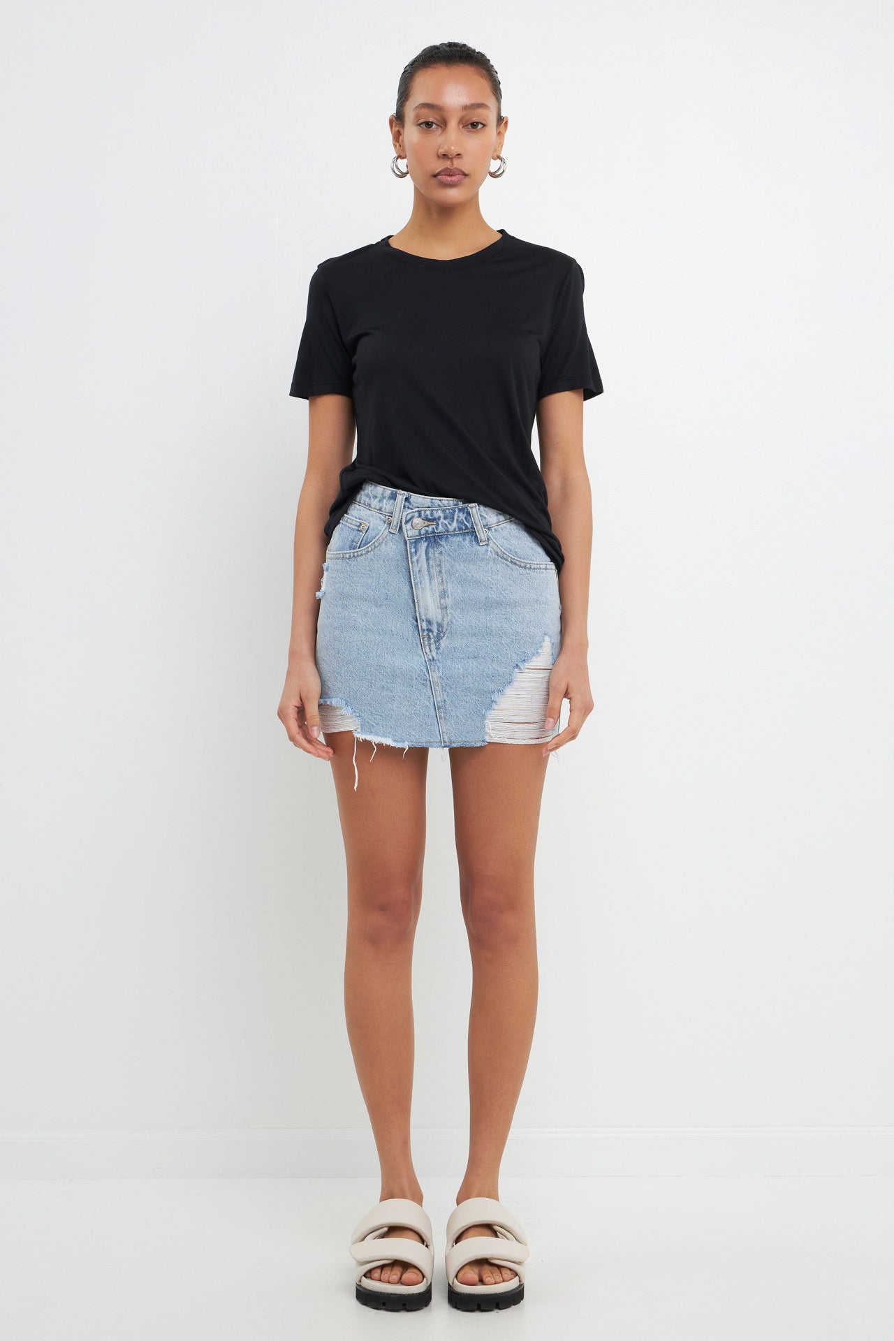 GREY LAB - Classic Round Neck Tee - TOPS available at Objectrare