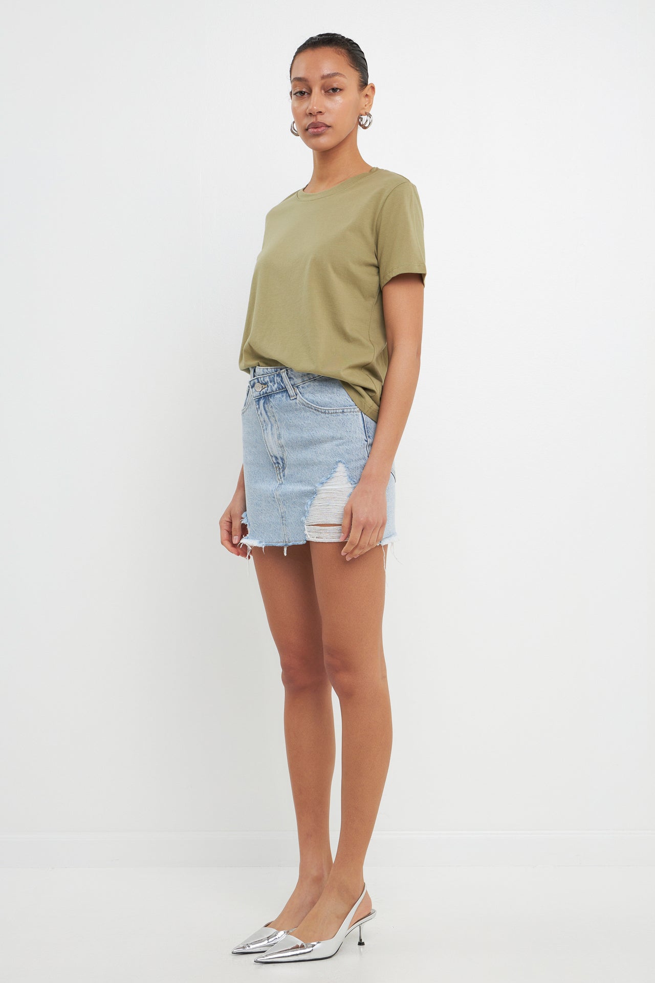 GREY LAB - Classic Round Neck Tee - TOPS available at Objectrare