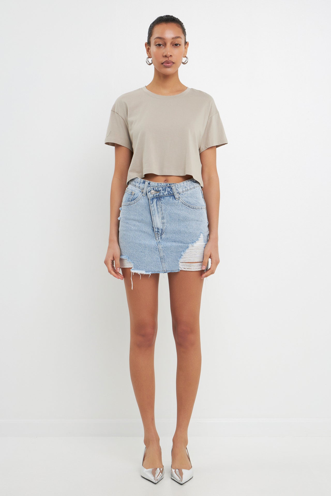 GREY LAB - Cropped Basic T-Shirt - TOPS available at Objectrare