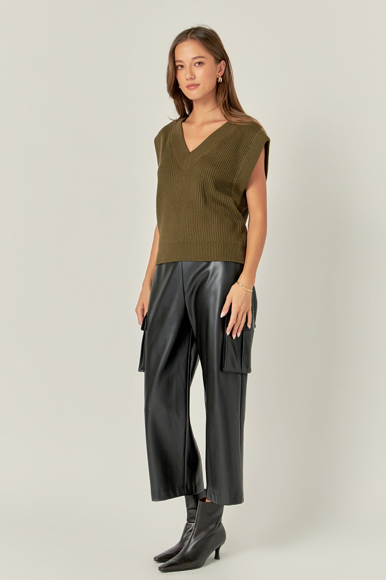 ENGLISH FACTORY - V-neck Knit Sweater Vest - SWEATERS & KNITS available at Objectrare