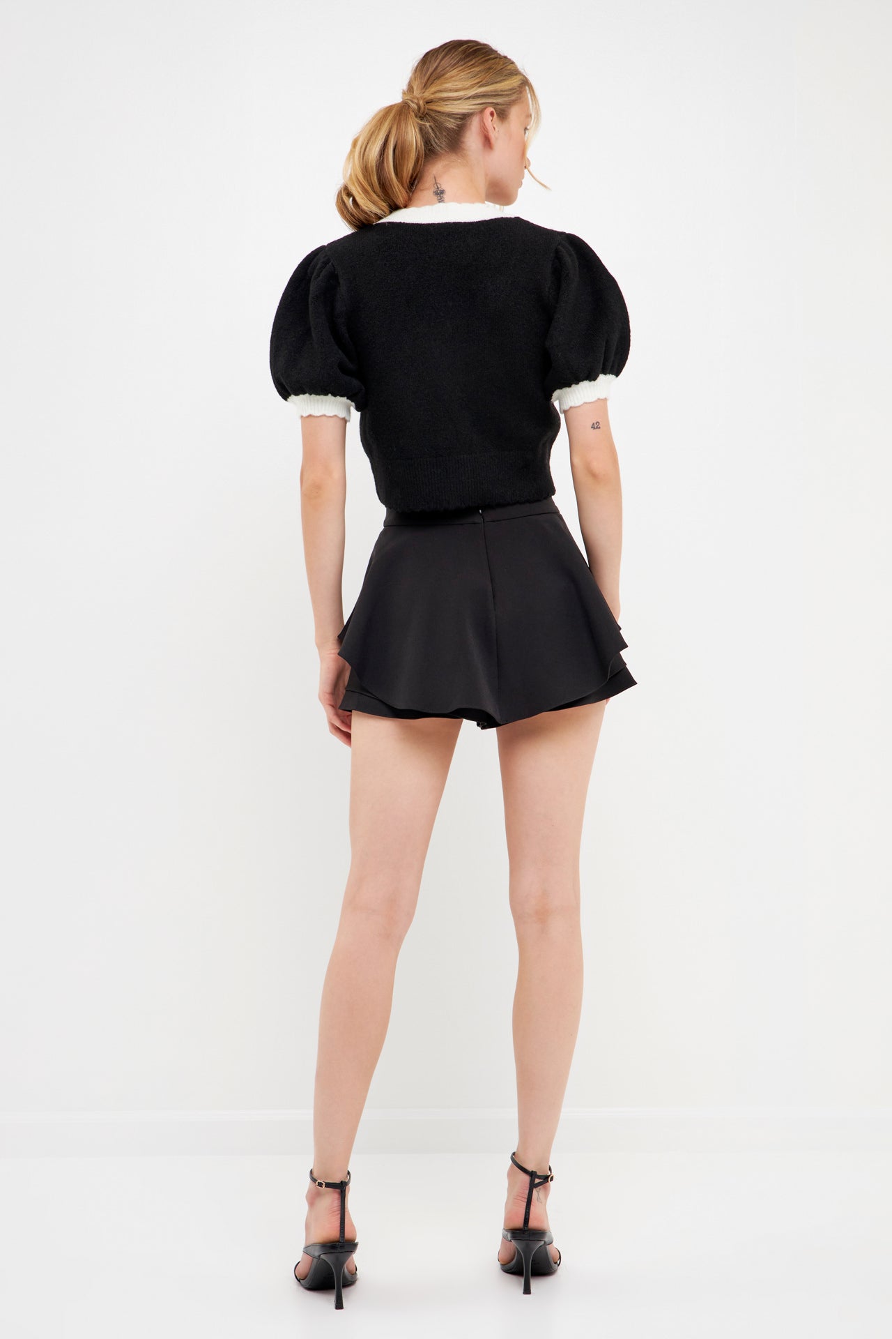 ENGLISH FACTORY - Color Block Short Puff Sleeve Sweater - SWEATERS & KNITS available at Objectrare