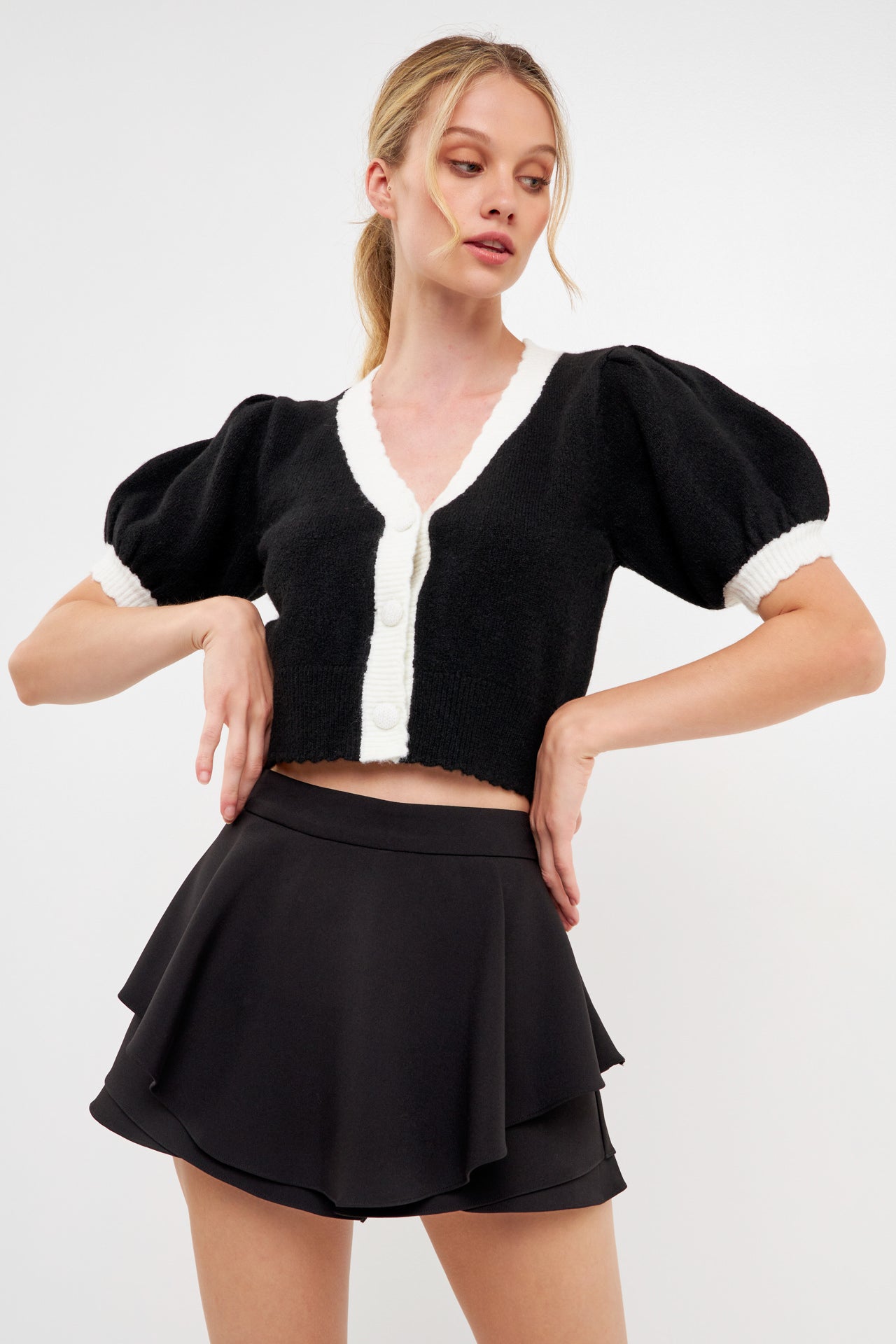 ENGLISH FACTORY - Color Block Short Puff Sleeve Sweater - SWEATERS & KNITS available at Objectrare