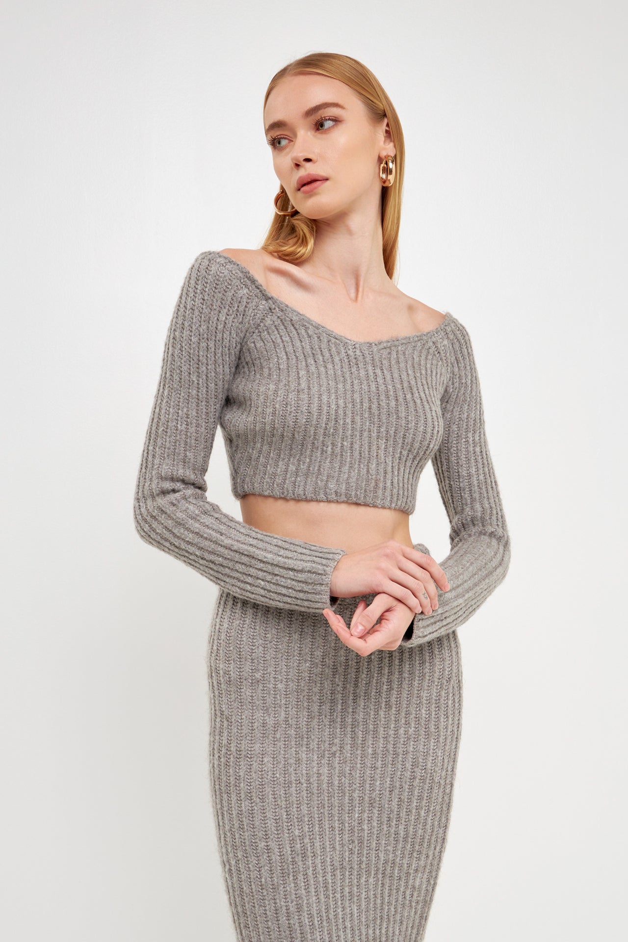 ENDLESS ROSE - Women's Cropped Long Sleeve Sweater - SWEATERS & KNITS available at Objectrare