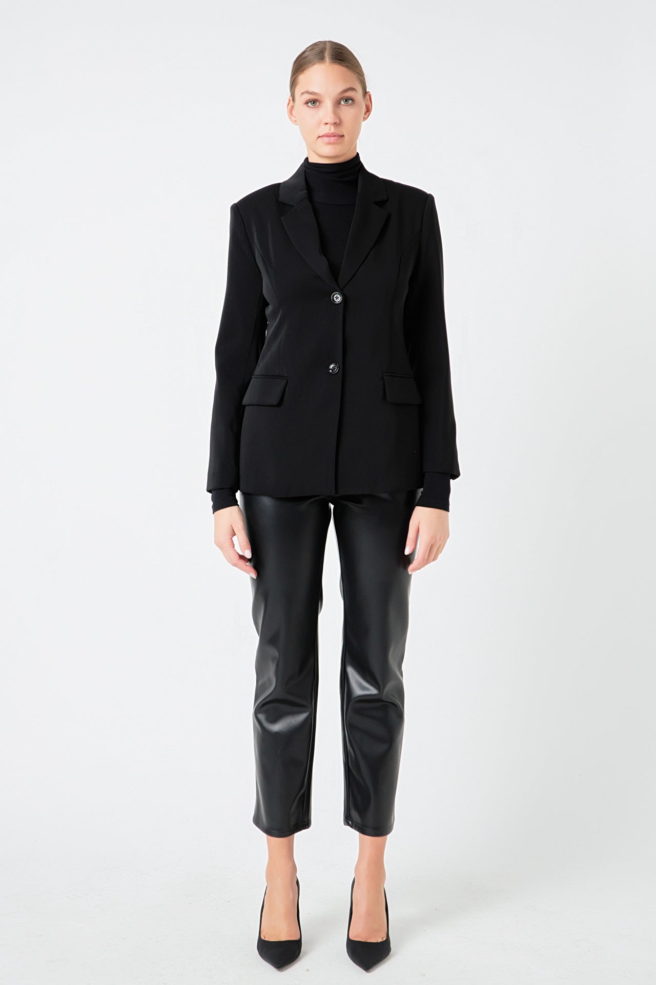 ENDLESS ROSE - Solid 3 Button Blazer - BLAZERS available at Objectrare