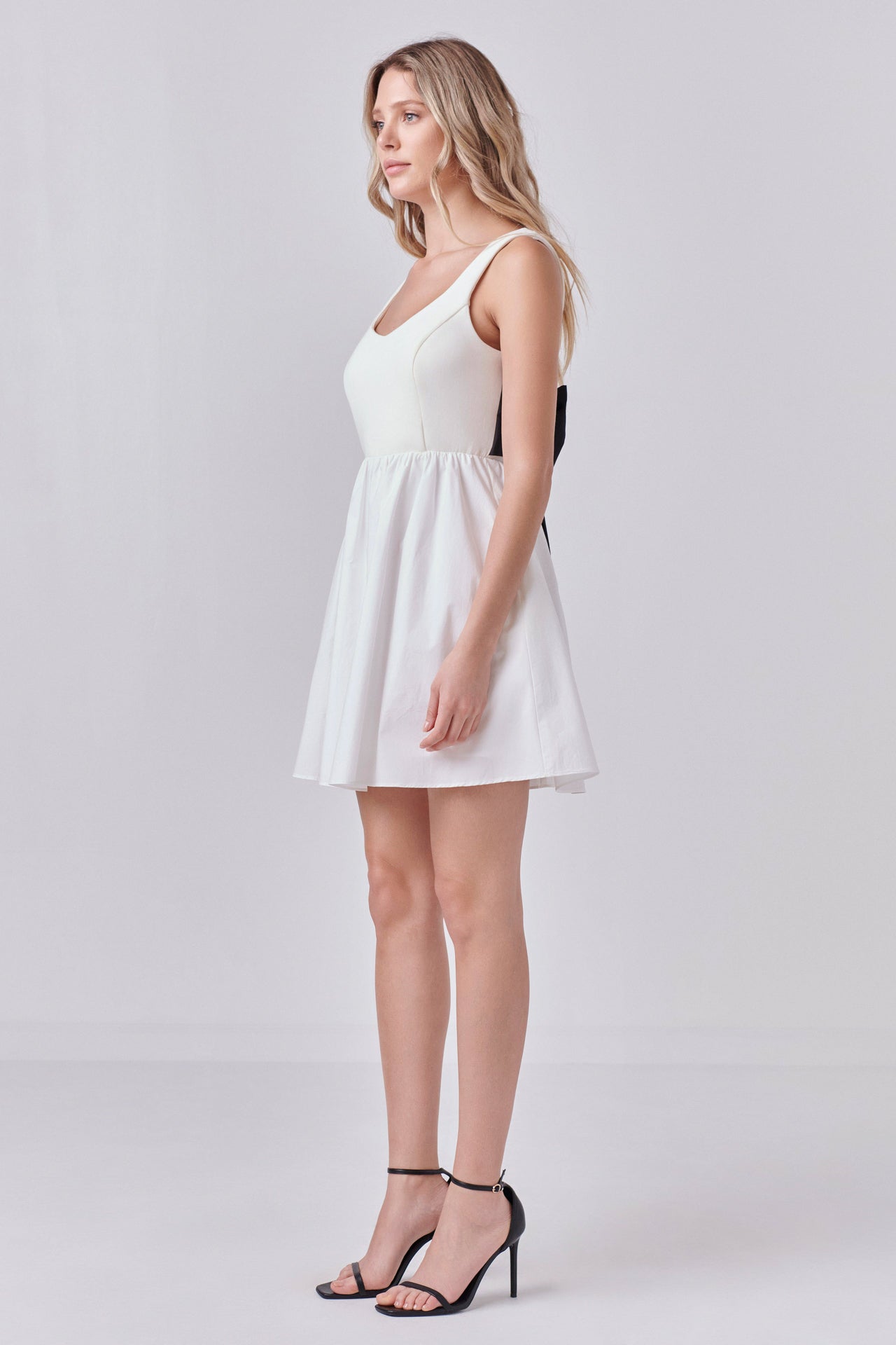 ENDLESS ROSE - Back Bow Contrast Dress - DRESSES available at Objectrare