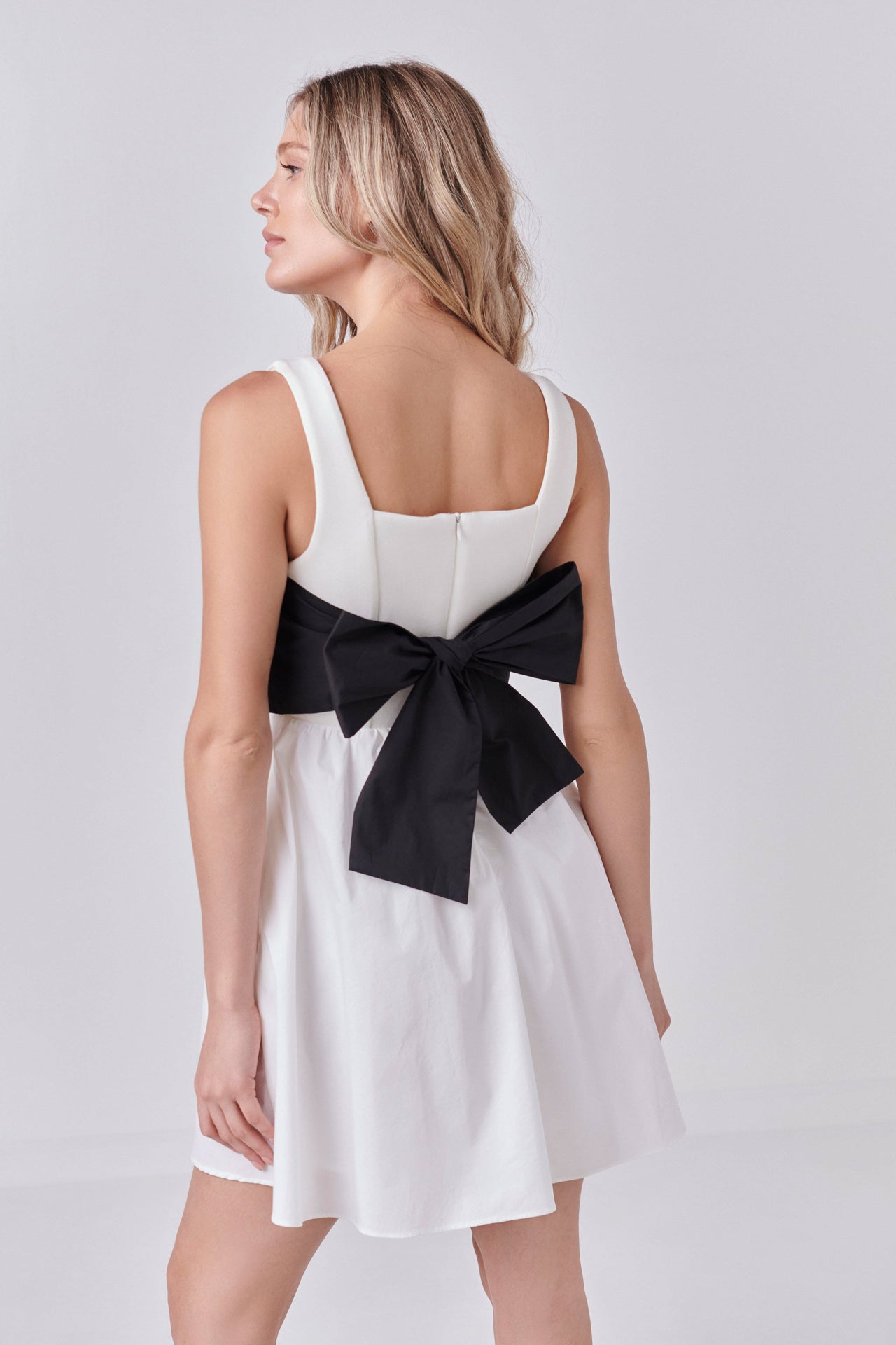 ENDLESS ROSE - Back Bow Contrast Dress - DRESSES available at Objectrare