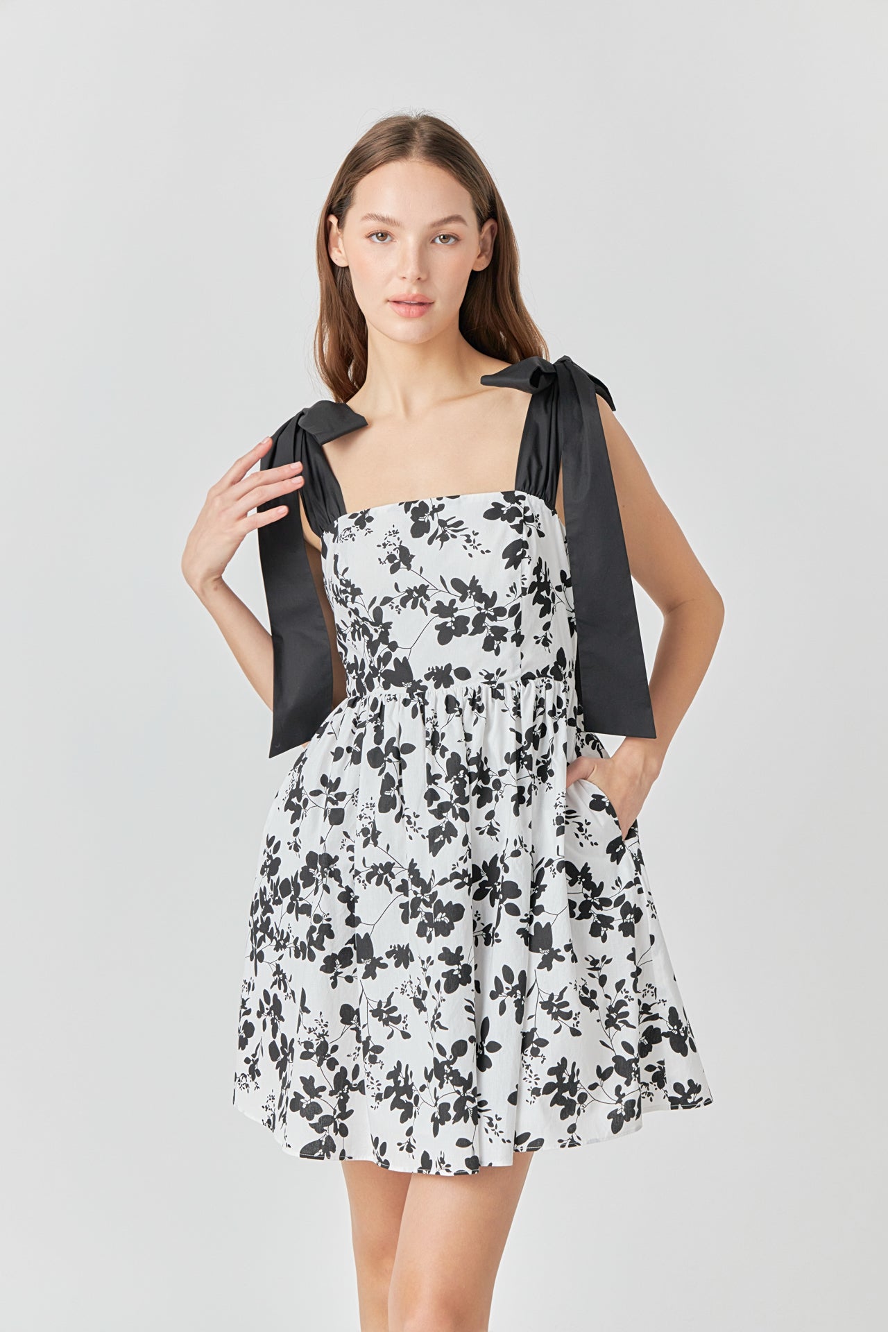 ENDLESS ROSE - Endless Rose - Contrast Bow Strap Print Mini Dress - DRESSES available at Objectrare
