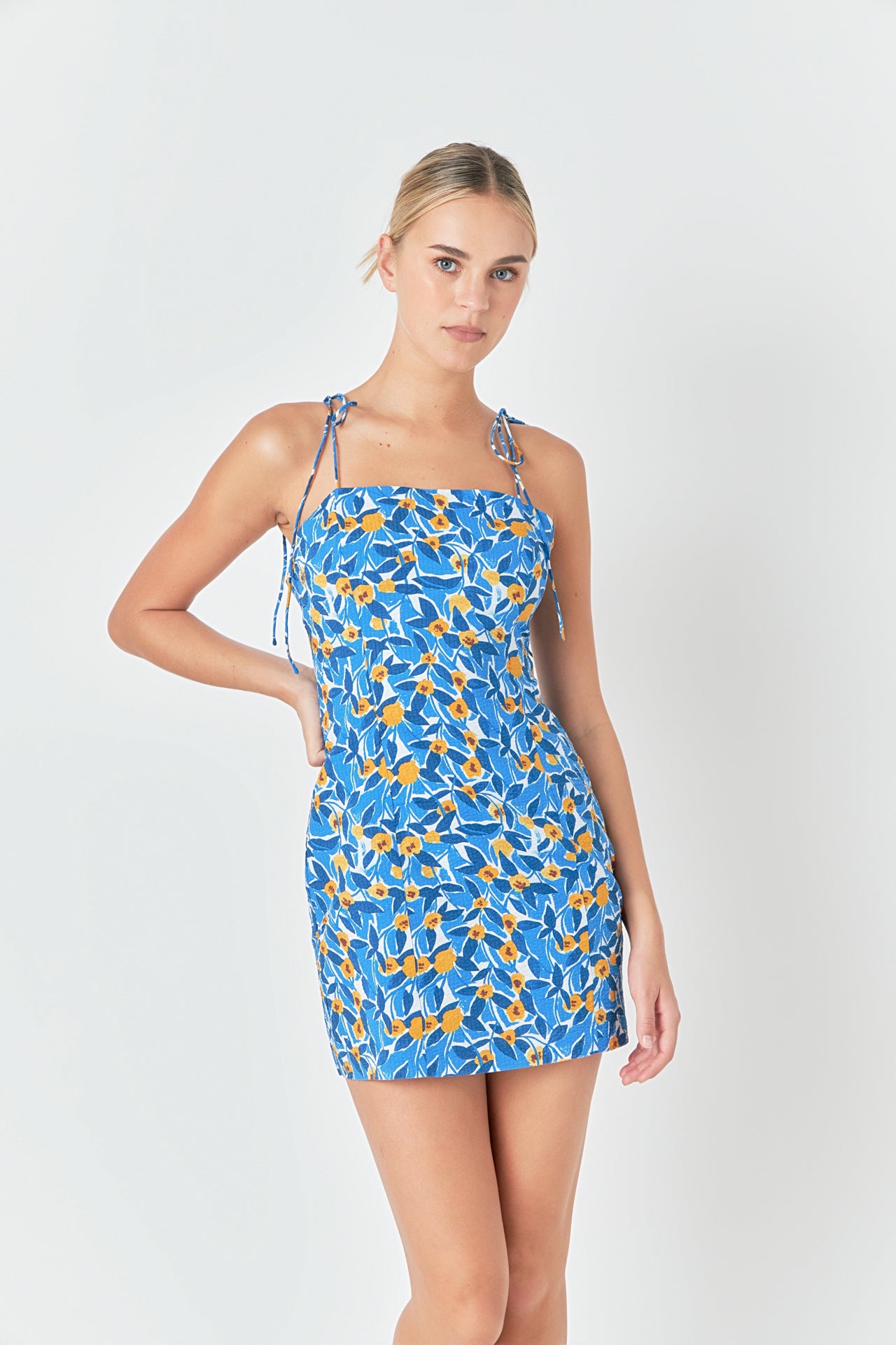 ENDLESS ROSE - Floral Print Textured Fitted Mini Dress - DRESSES available at Objectrare