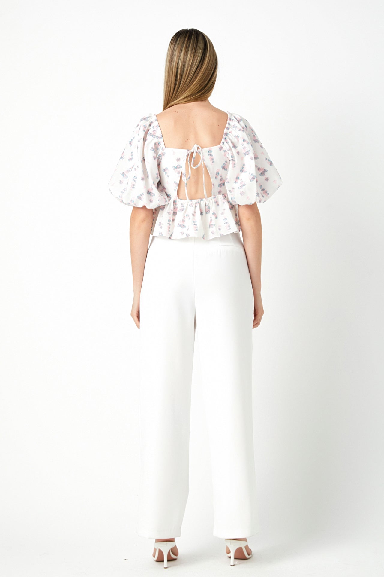 ENDLESS ROSE - Blouson Sleeve Floral Textured Top - TOPS available at Objectrare
