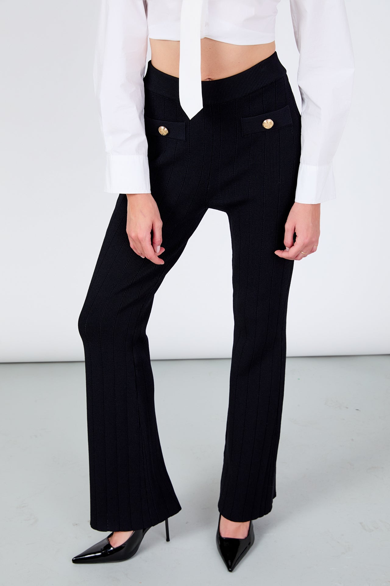 Shank Button Knit Pants