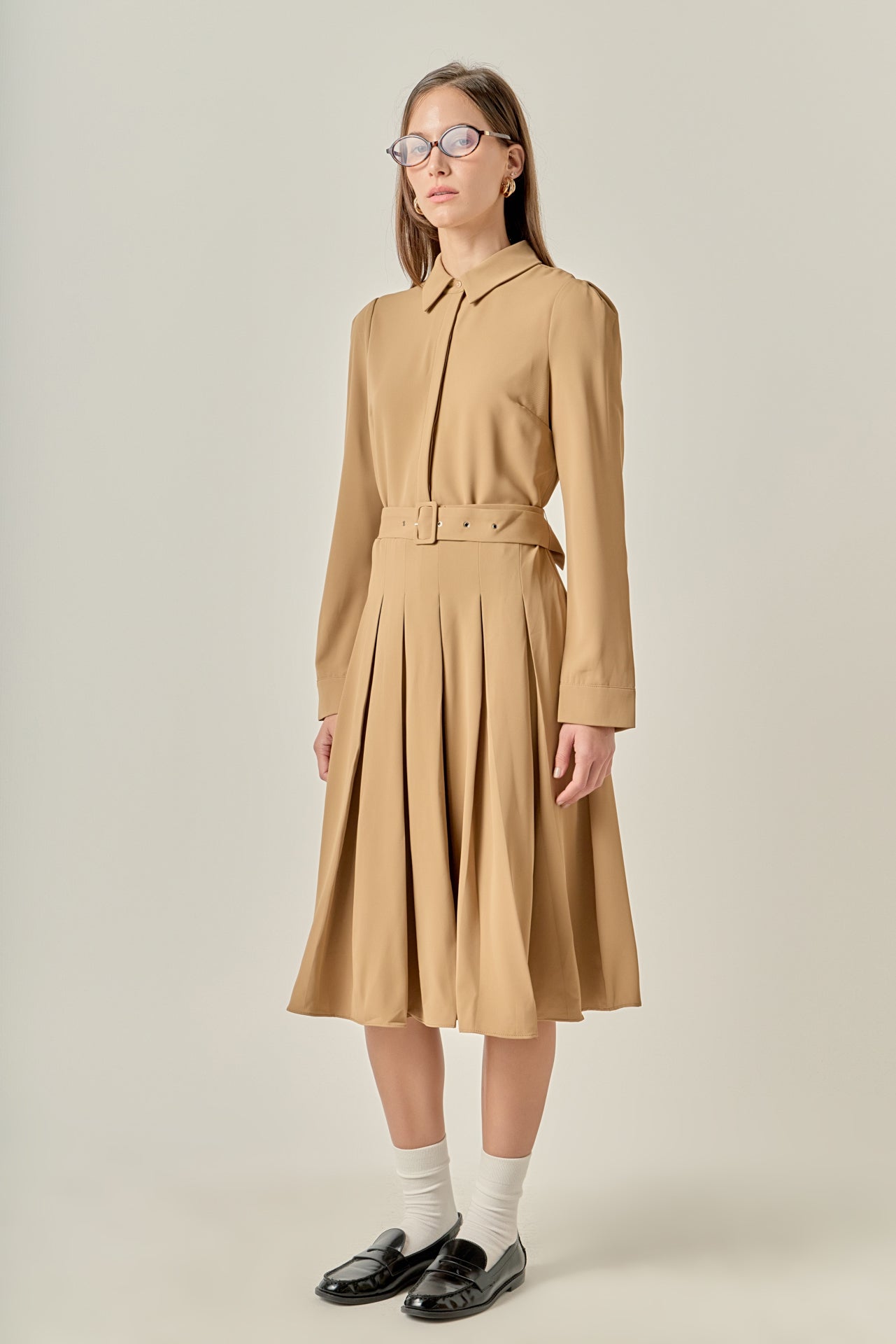 r&m richards sleeveless beaded v neck dress and jacket Pleated Collared Long Sleeve Midi Dress