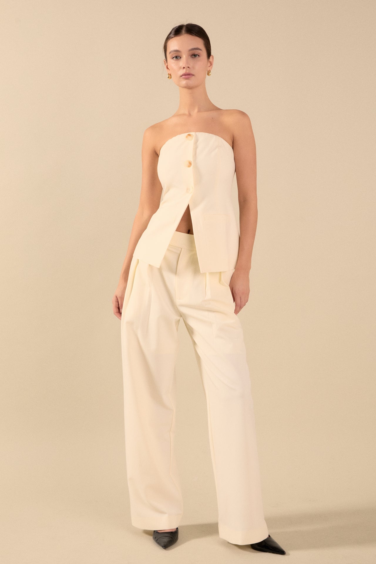 ENDLESS ROSE - Lexy Relaxed 3 Buttoned Strapless Long Top - TOPS available at Objectrare
