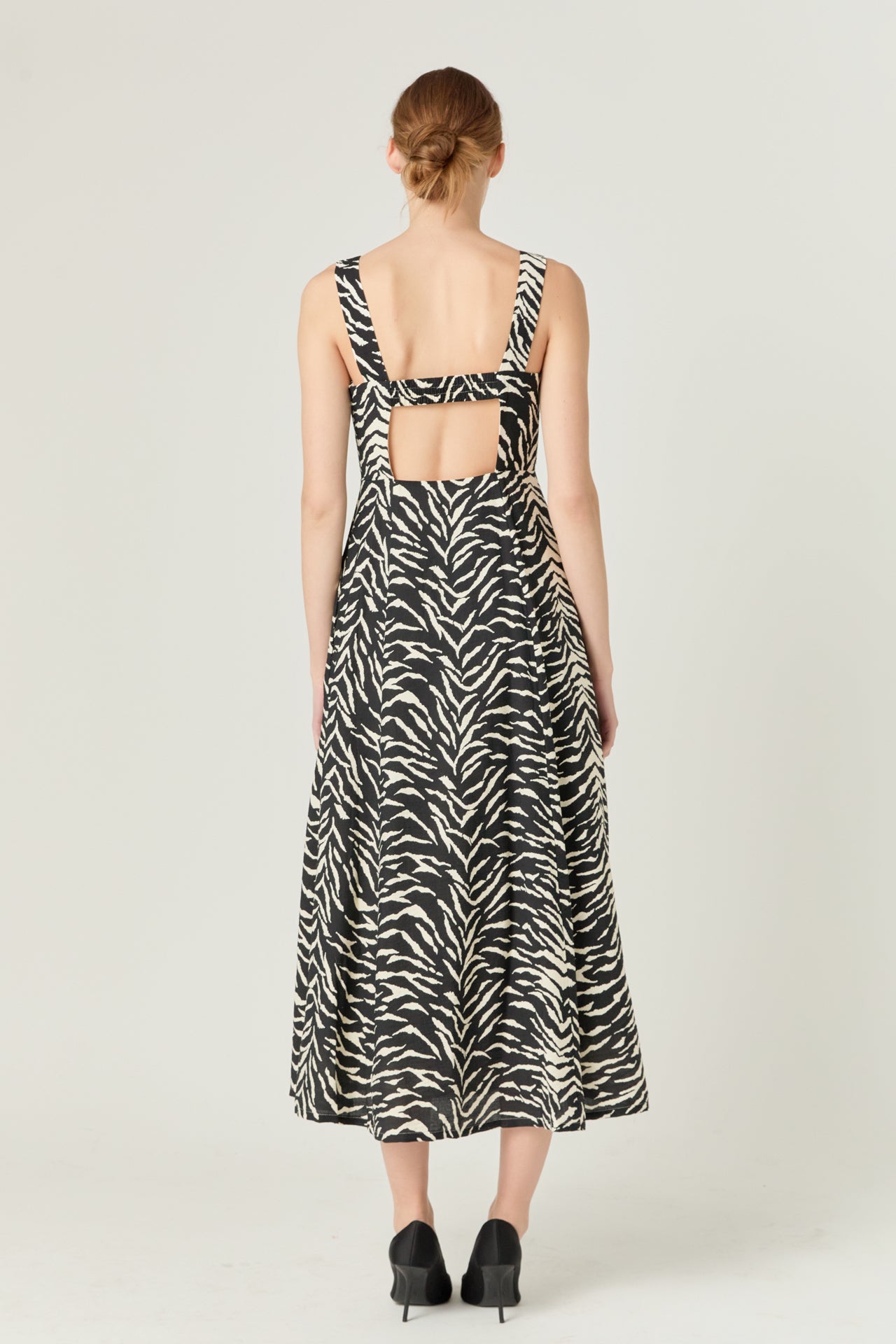 ENDLESS ROSE - Animal Tiger Print Maxi Dress - DRESSES available at Objectrare