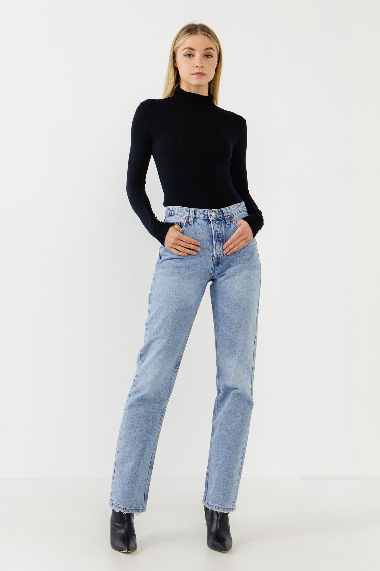 ENDLESS ROSE - Turtle Neck Long Sleeve Knit Top - TOPS available at Objectrare