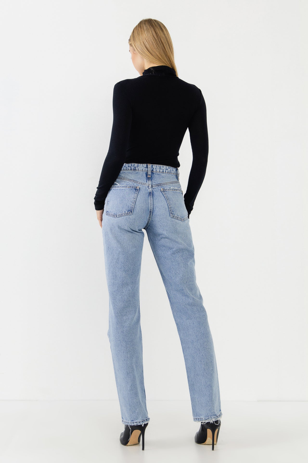 ENDLESS ROSE - Turtle Neck Long Sleeve Knit Top - TOPS available at Objectrare