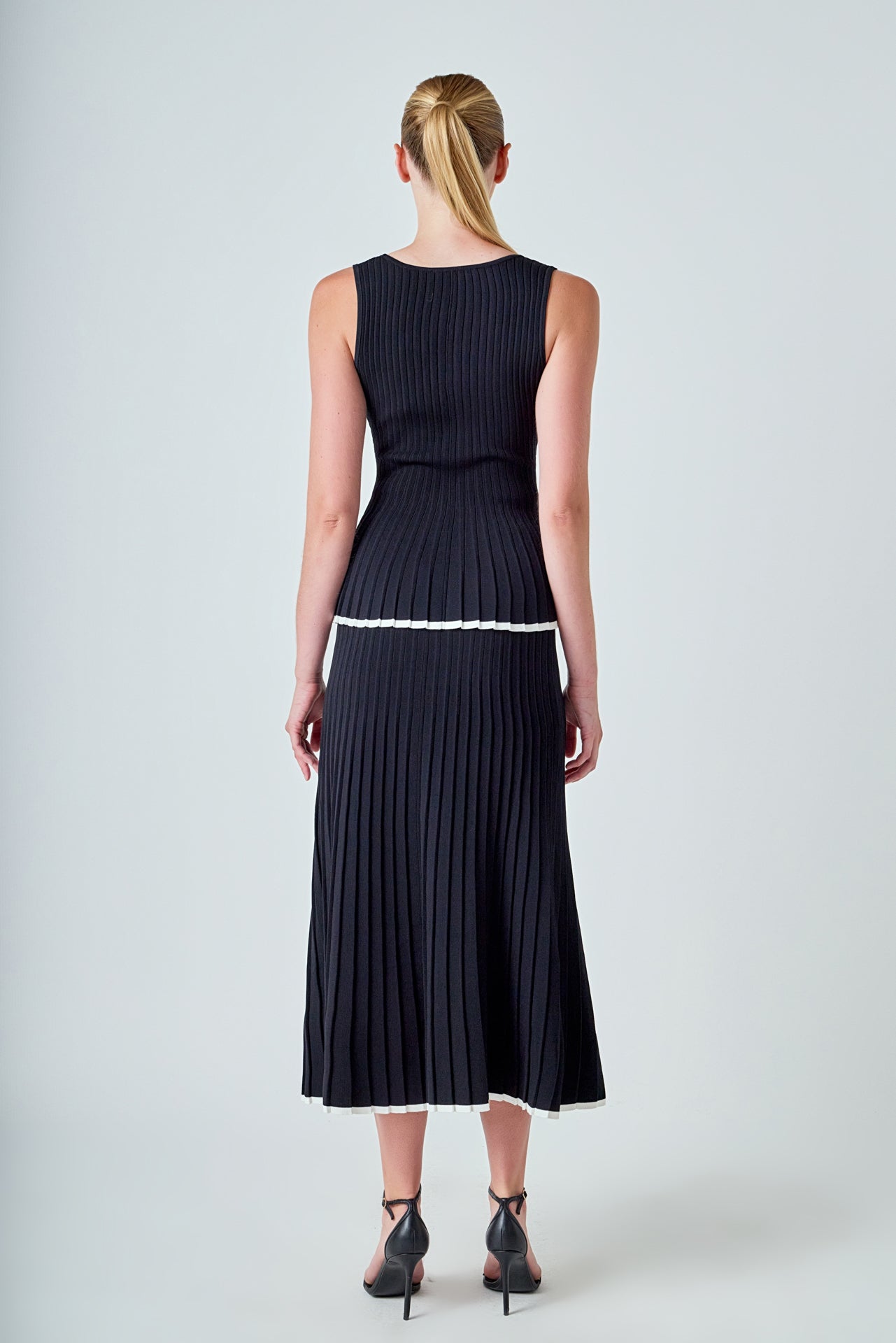 ENDLESS ROSE - Knit Pleated Tip Detail Midi Skirt - SKIRTS available at Objectrare