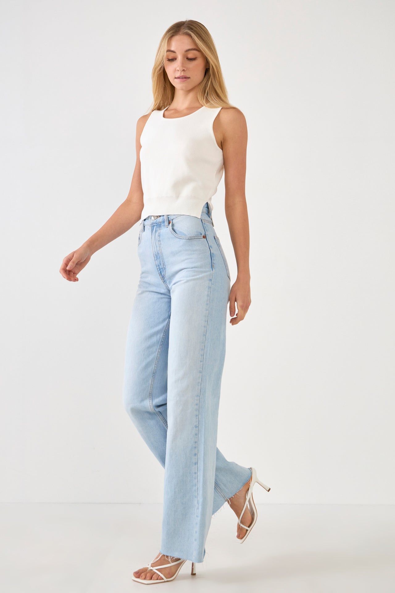 ENDLESS ROSE - Cropped Knit Top - TOPS available at Objectrare