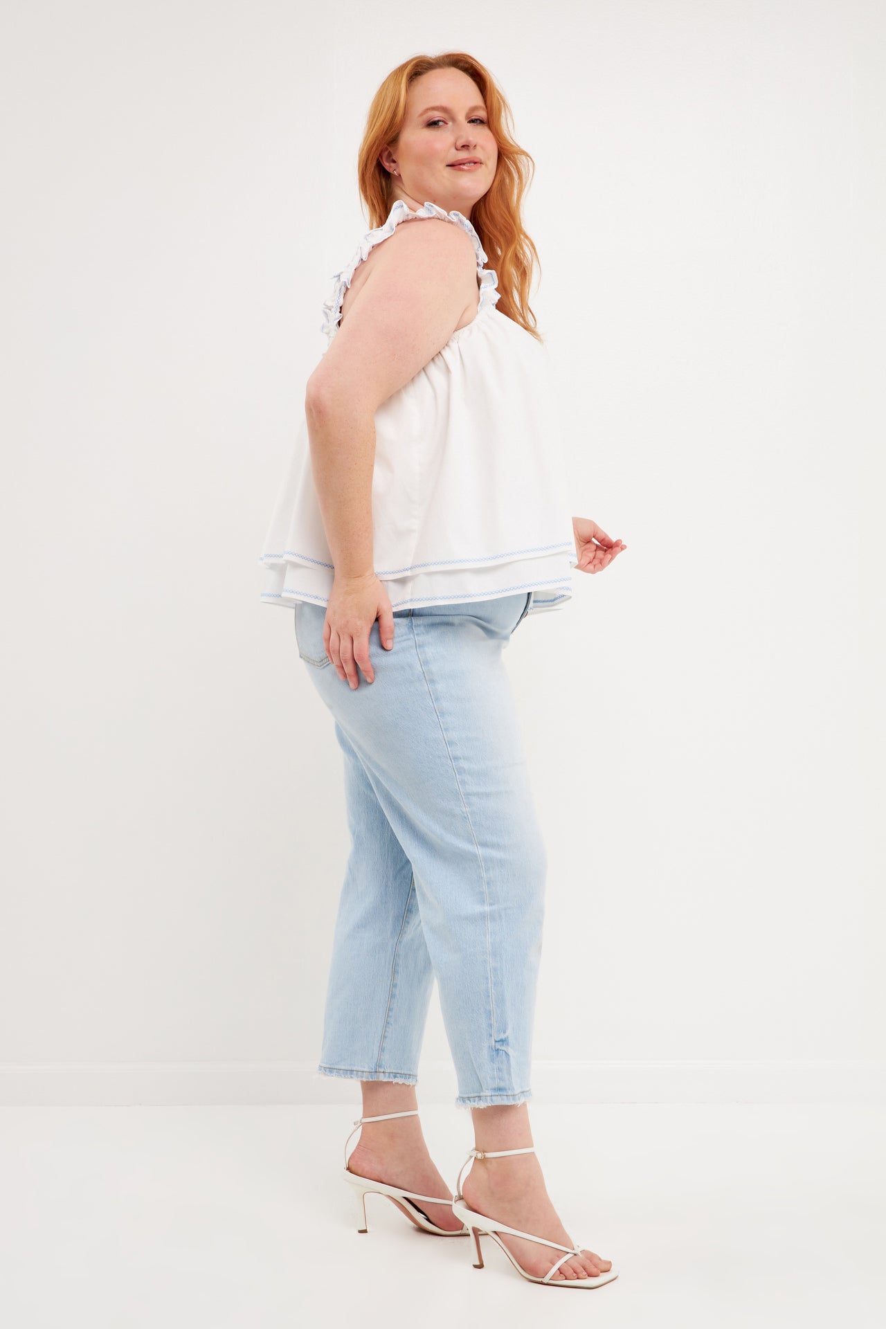 Plus Size Contrast Embroidery Tiered Top