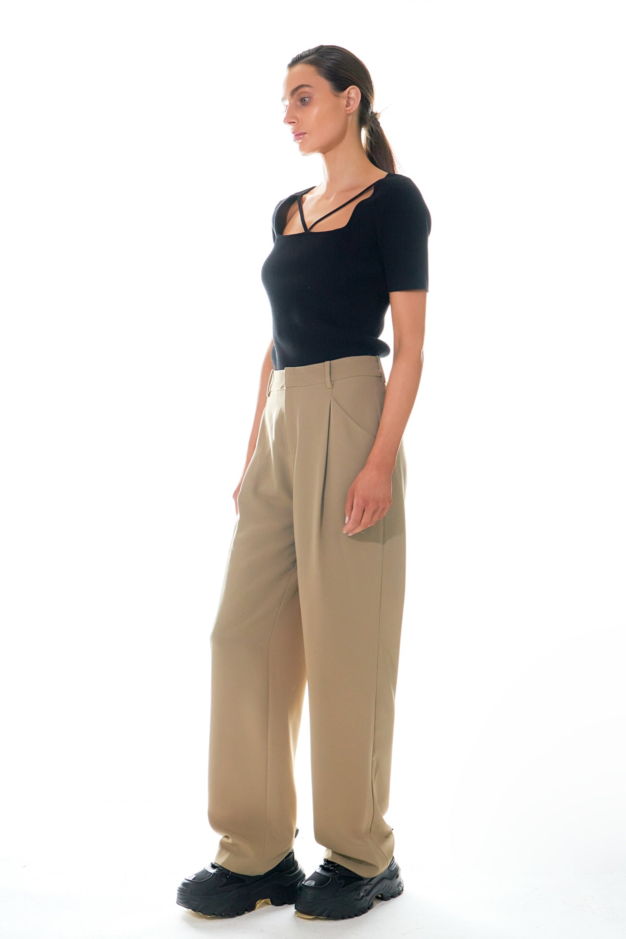 GREY LAB - Cut-out Detail Short Sleeve Knit Top - TOPS available at Objectrare