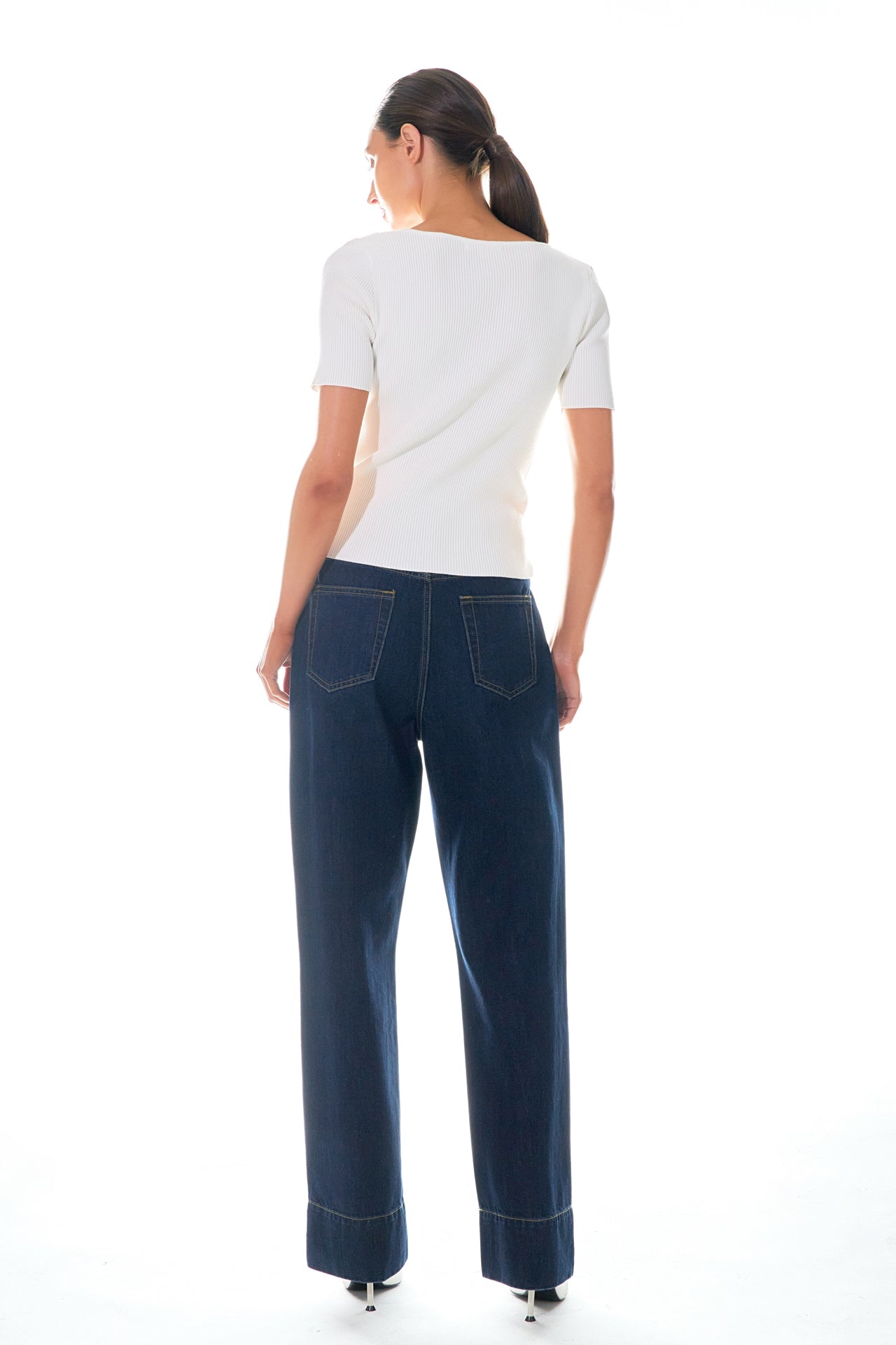 GREY LAB - Cut-out Detail Short Sleeve Knit Top - TOPS available at Objectrare