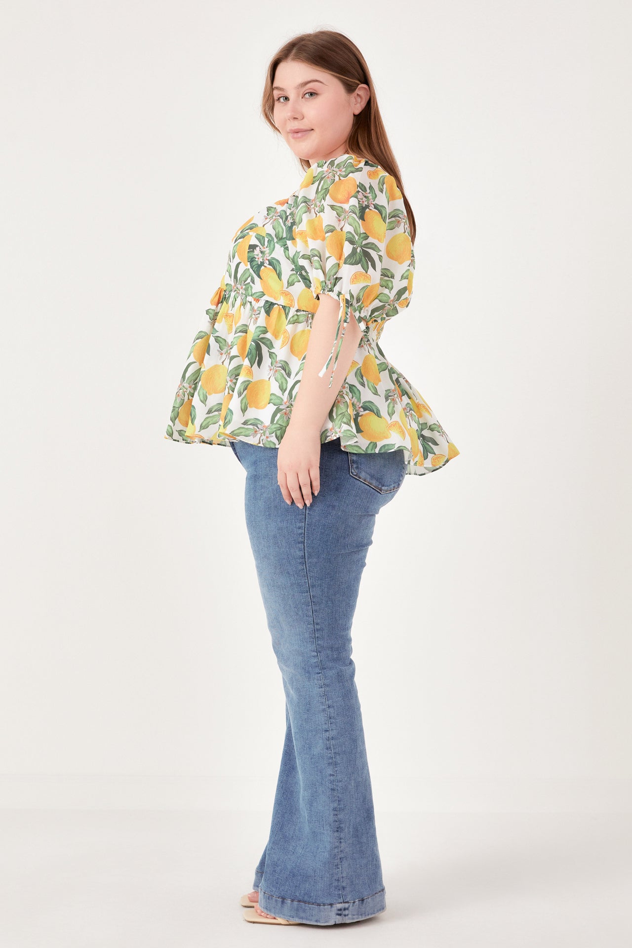Plus Size Lemon Print Puff Sleeve Top