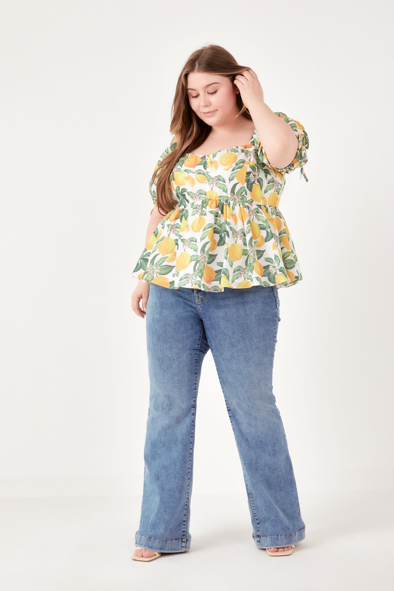 Plus Size Lemon Print Puff Sleeve Top
