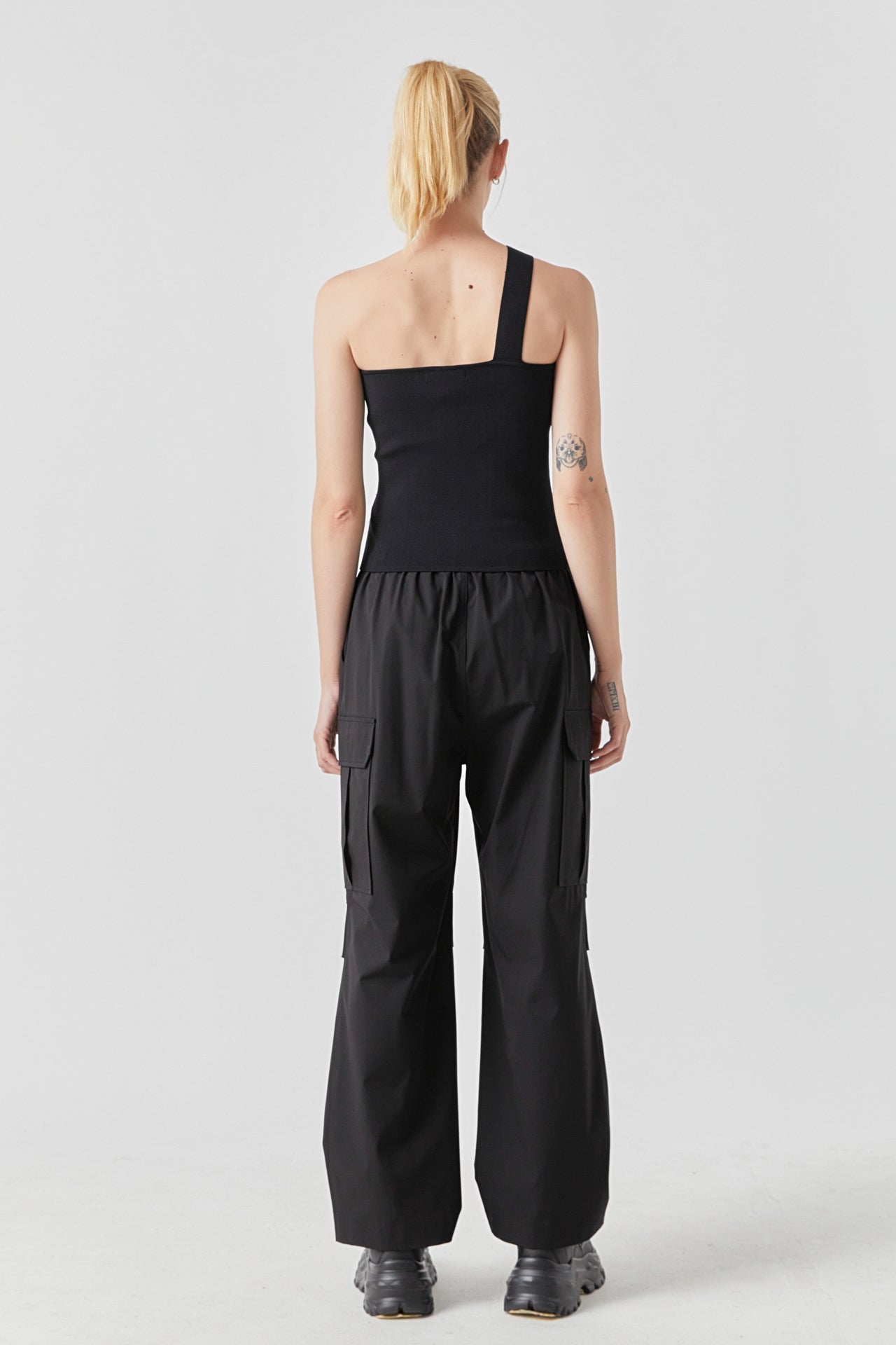 GREY LAB - Asymmetrical One-Shoulder Knit Tank Top - CAMI TOPS & TANK available at Objectrare