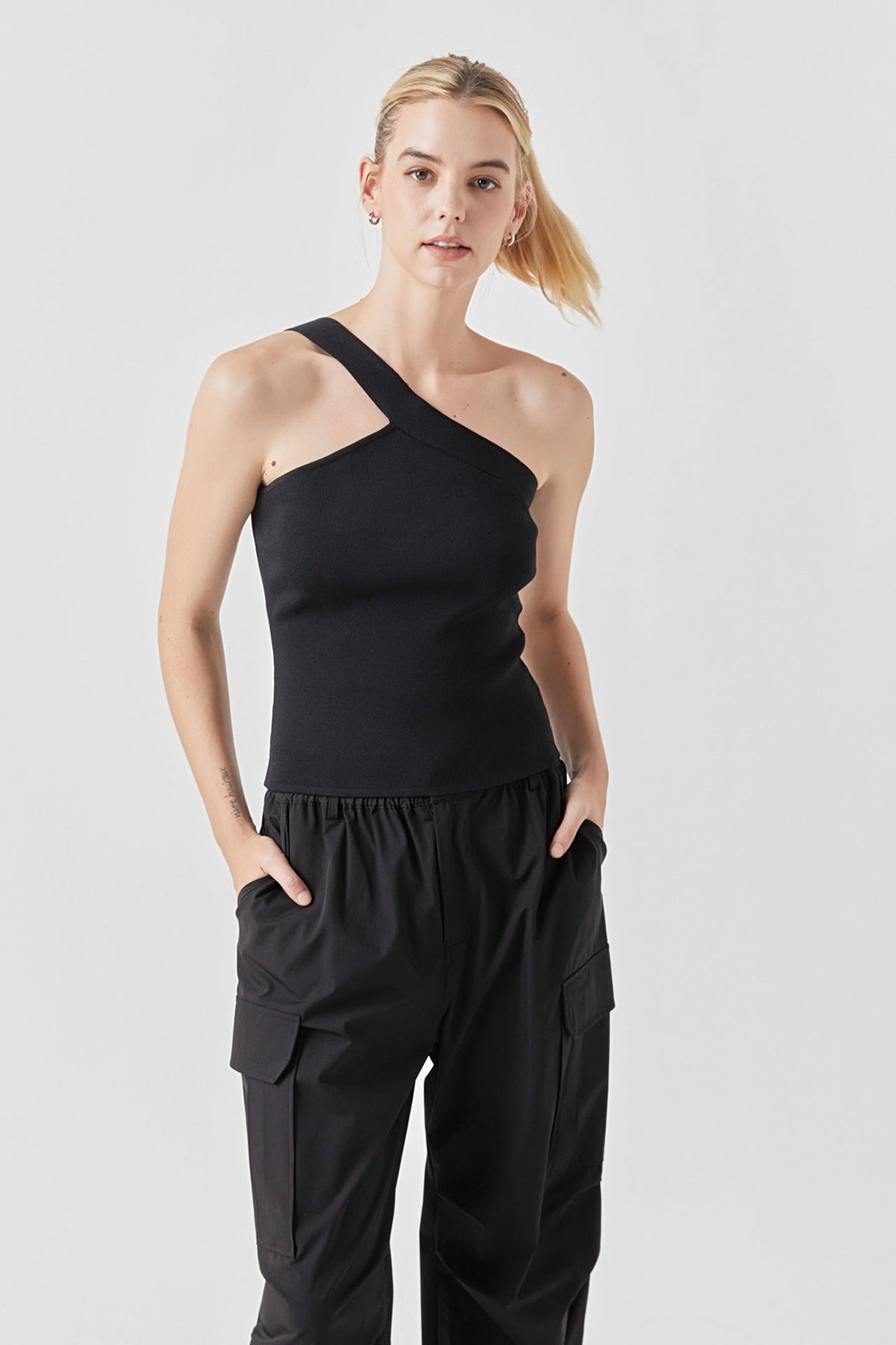 GREY LAB - Asymmetrical One-Shoulder Knit Tank Top - CAMI TOPS & TANK available at Objectrare