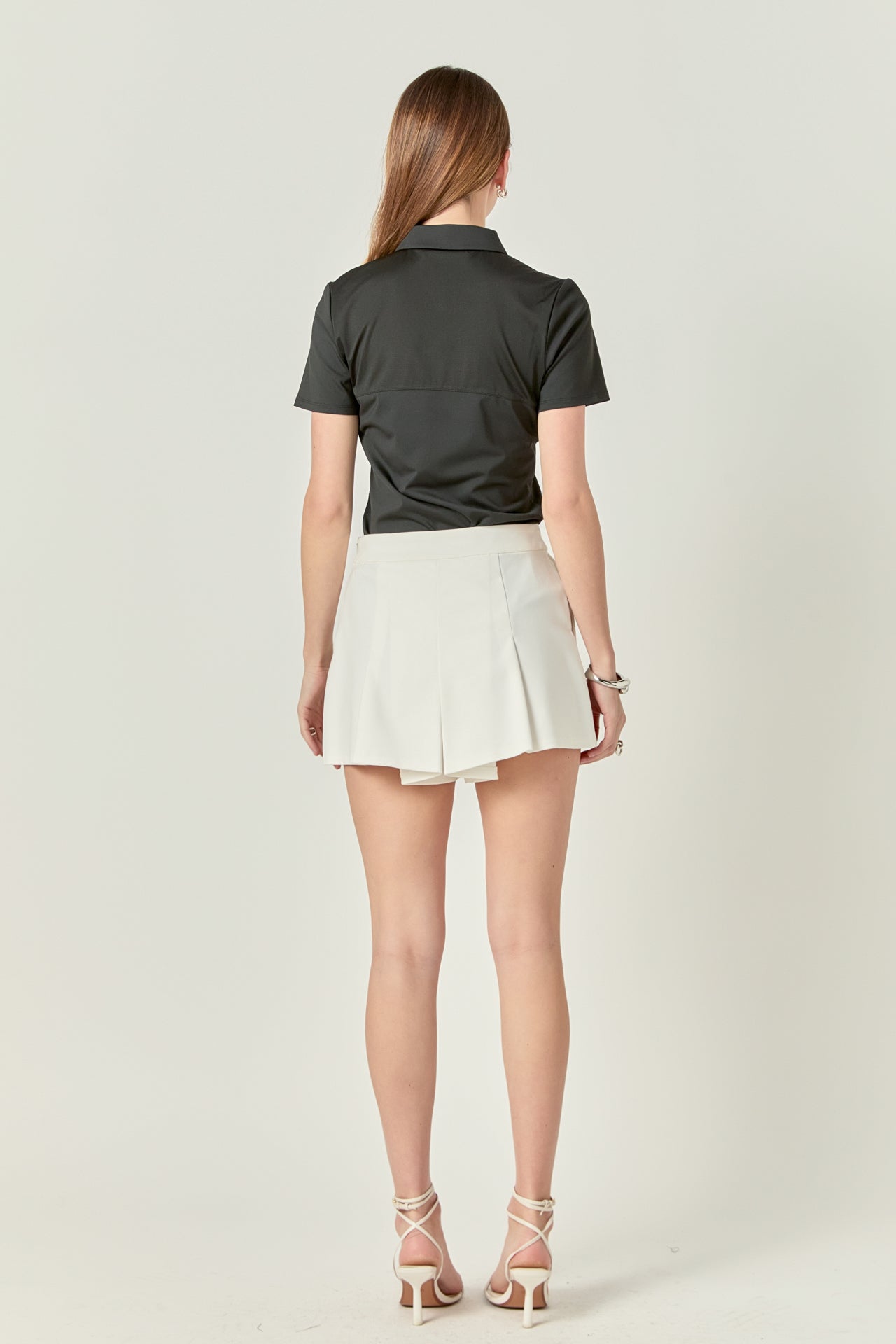 ENGLISH FACTORY - Sportswear Short Sleeve Stretched Top - T-SHIRTS available at Objectrare