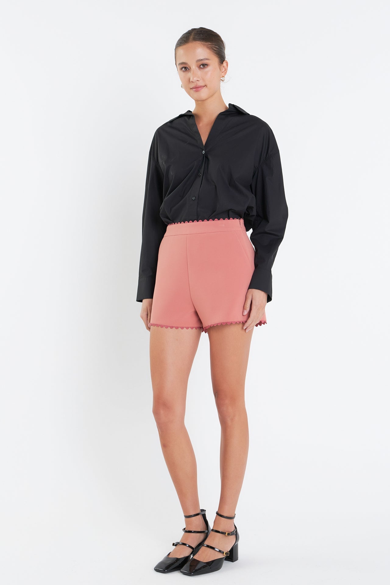 ENGLISH FACTORY - Rickrack Edge Short - SHORTS available at Objectrare