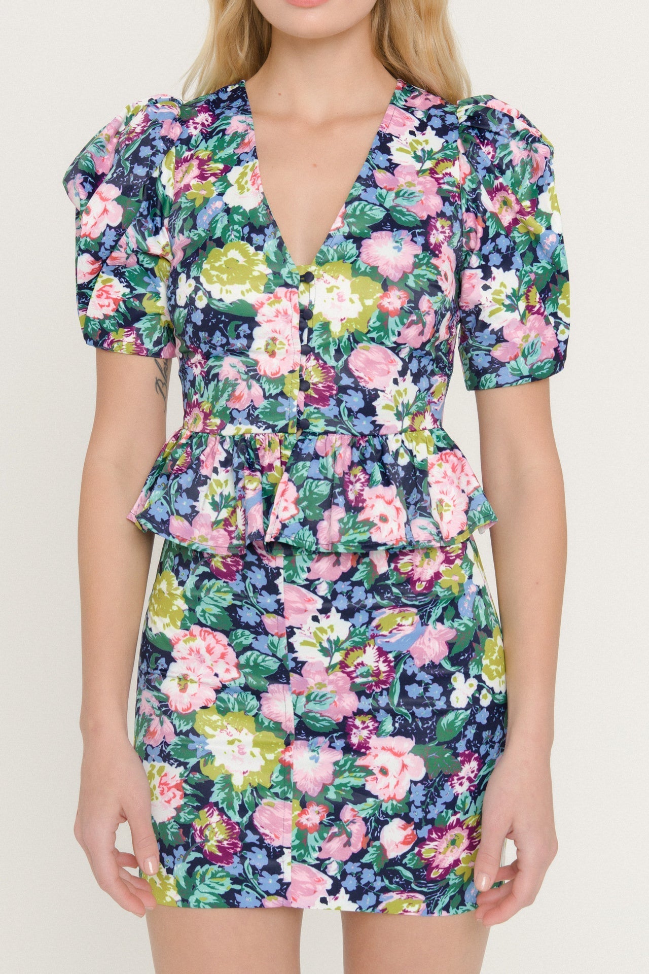 ENDLESS ROSE - Floral Woven Blouse - TOPS available at Objectrare