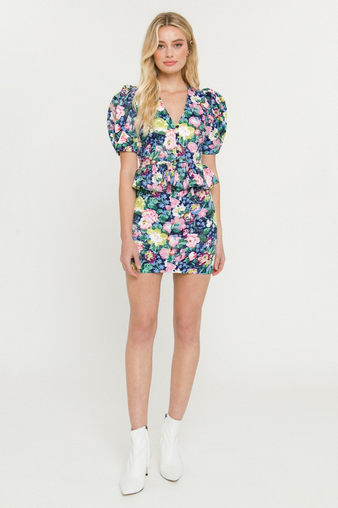 ENDLESS ROSE - Floral Woven Blouse - TOPS available at Objectrare