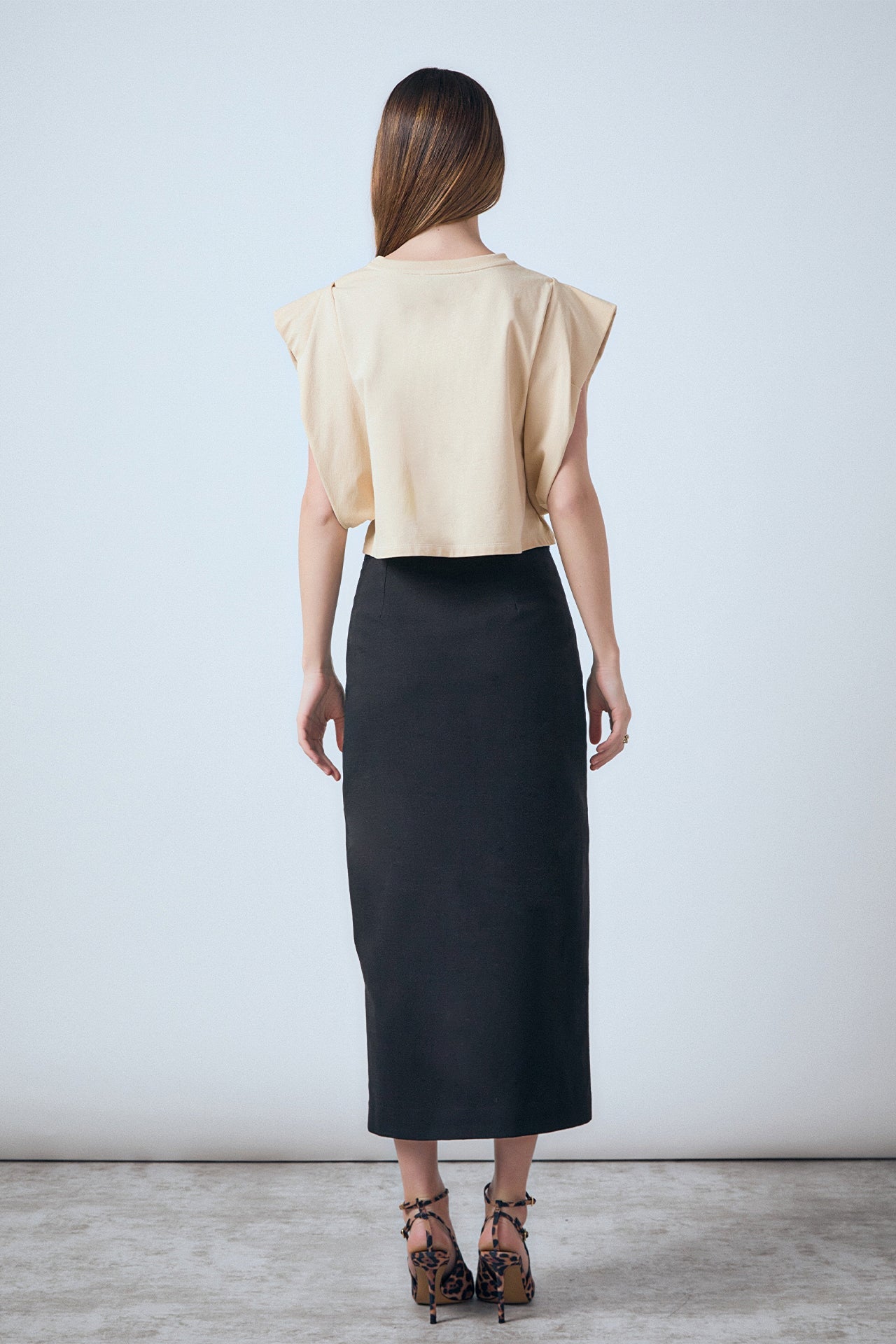 ENDLESS ROSE - Drop Shoulder Cropped Top - TOPS available at Objectrare