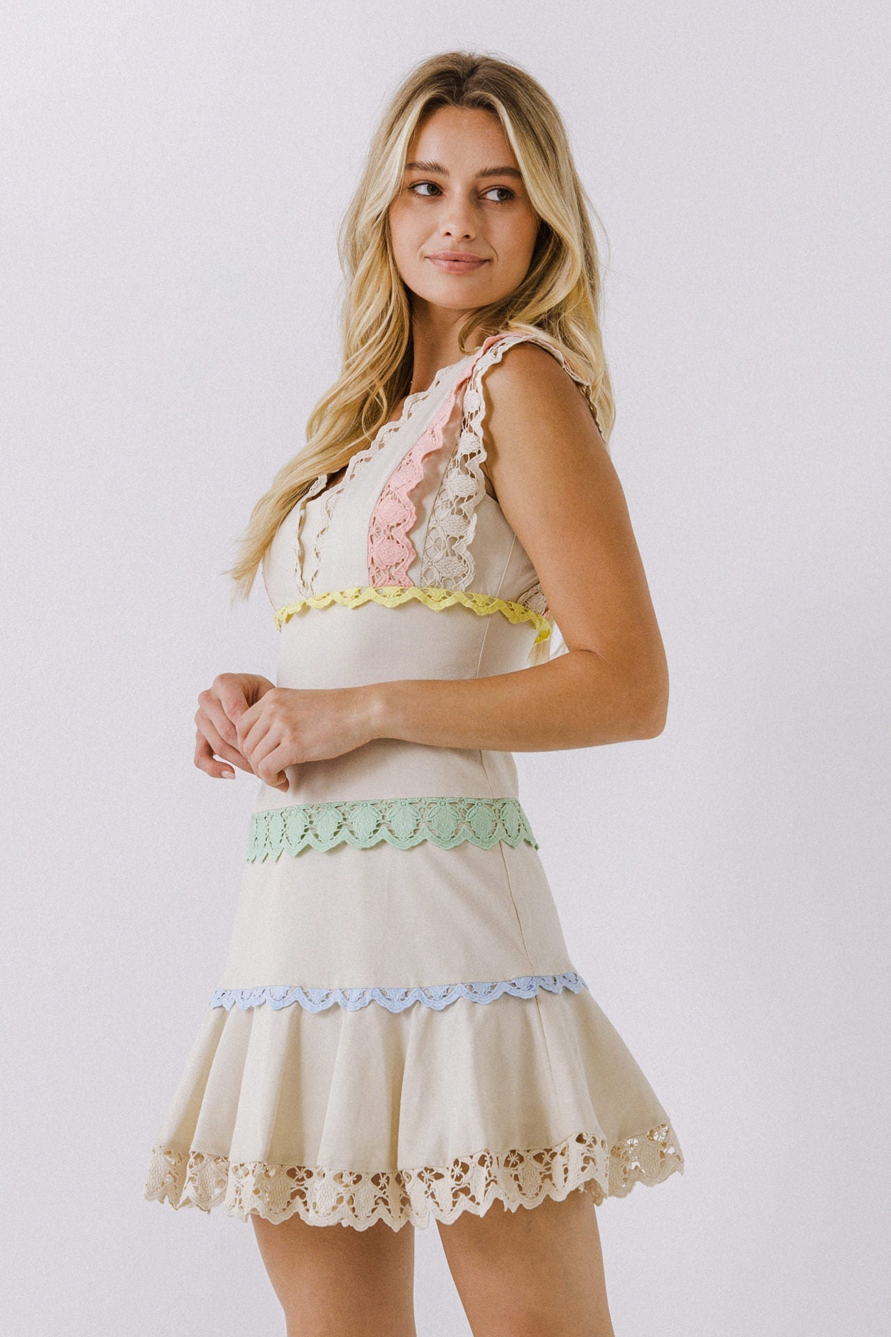 ENDLESS ROSE - Colorblock Trim Mini Dress - DRESSES available at Objectrare