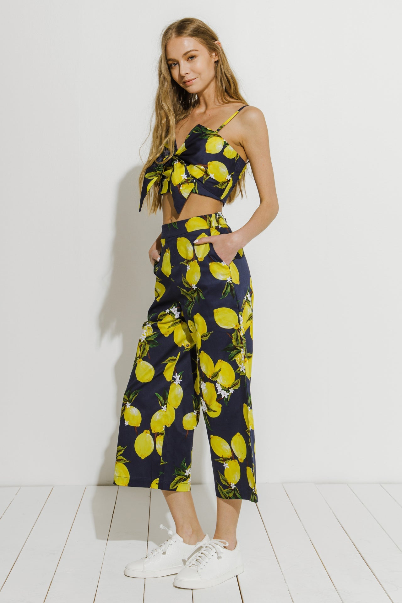 Lemon Print Tied Tank Top