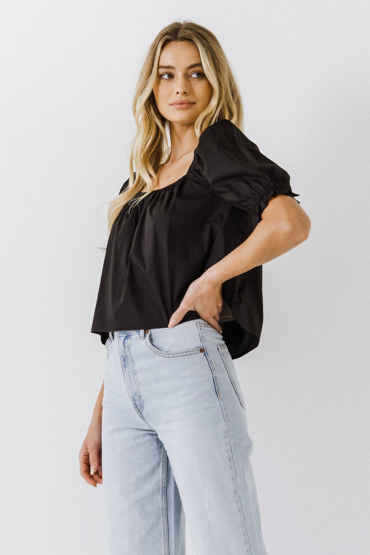 Square neckline Puff Sleeve Top