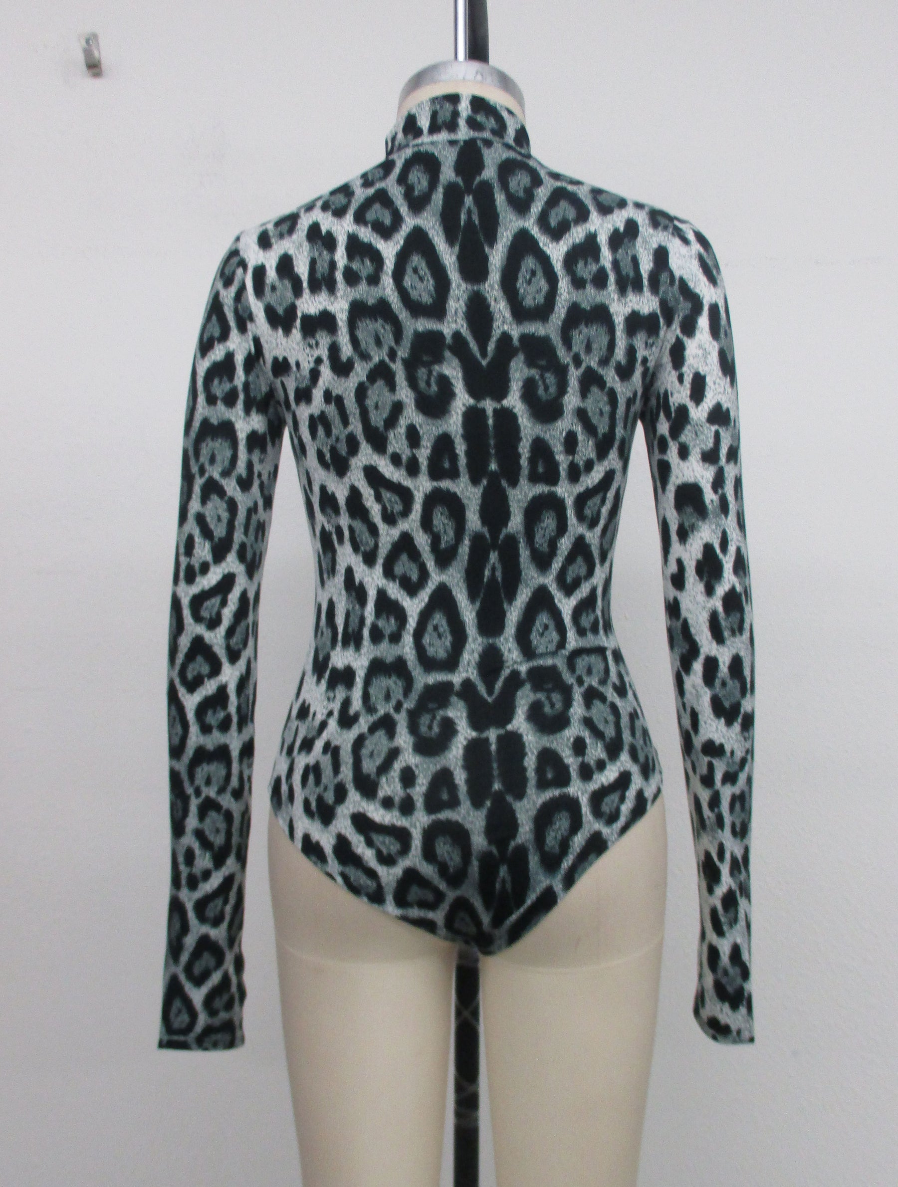 LA'VEN - Leopard Pattern Bodysuit - TOPS available at Objectrare
