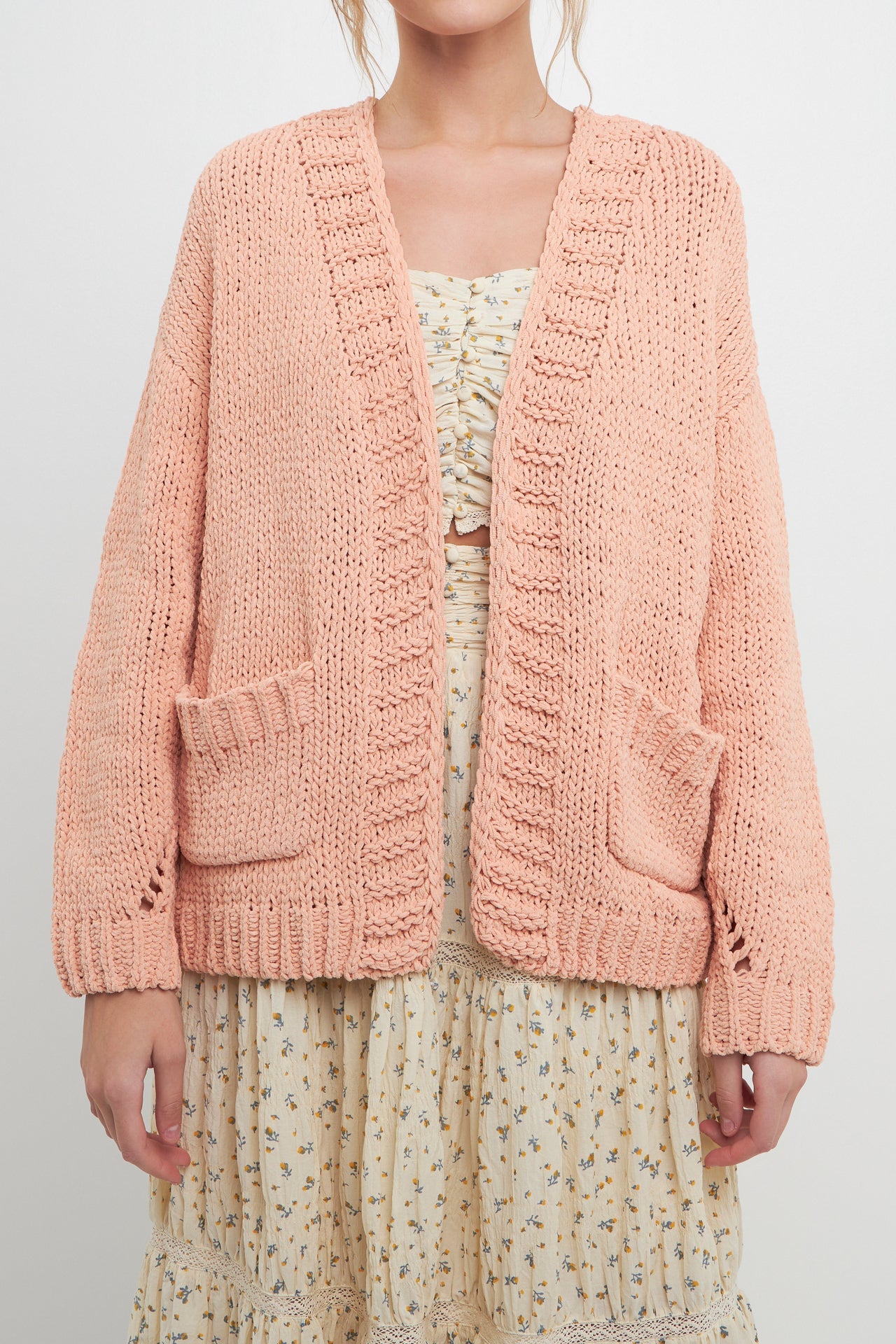 FREE THE ROSES - Oversized Chunky Cardigan - CARDIGANS available at Objectrare