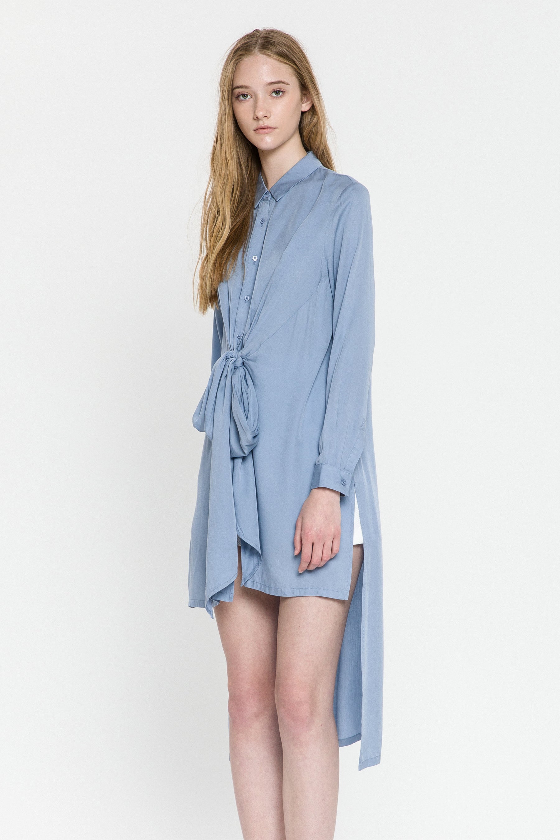 Long Flowing Shirt With Bow