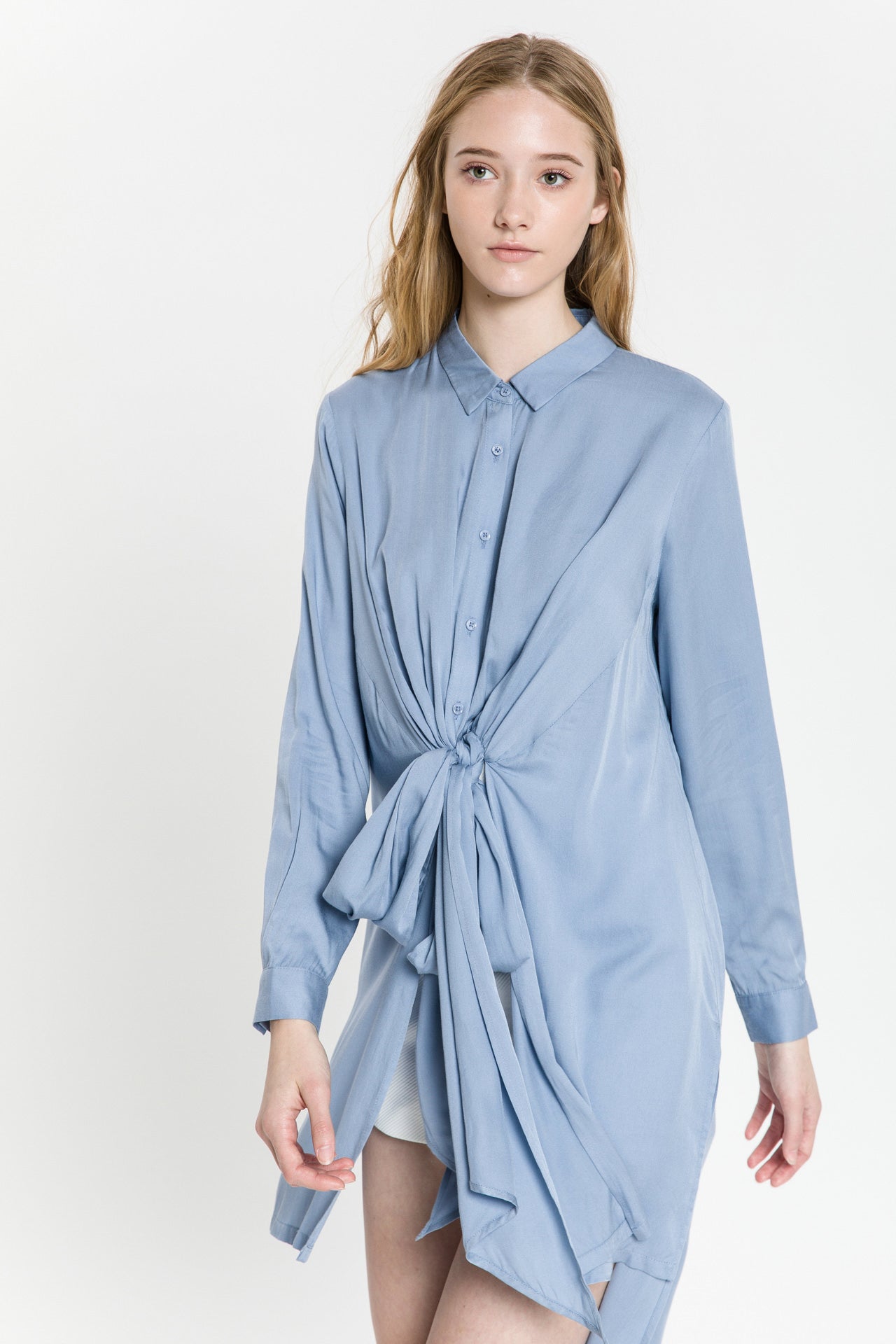 Long Flowing Shirt With Bow